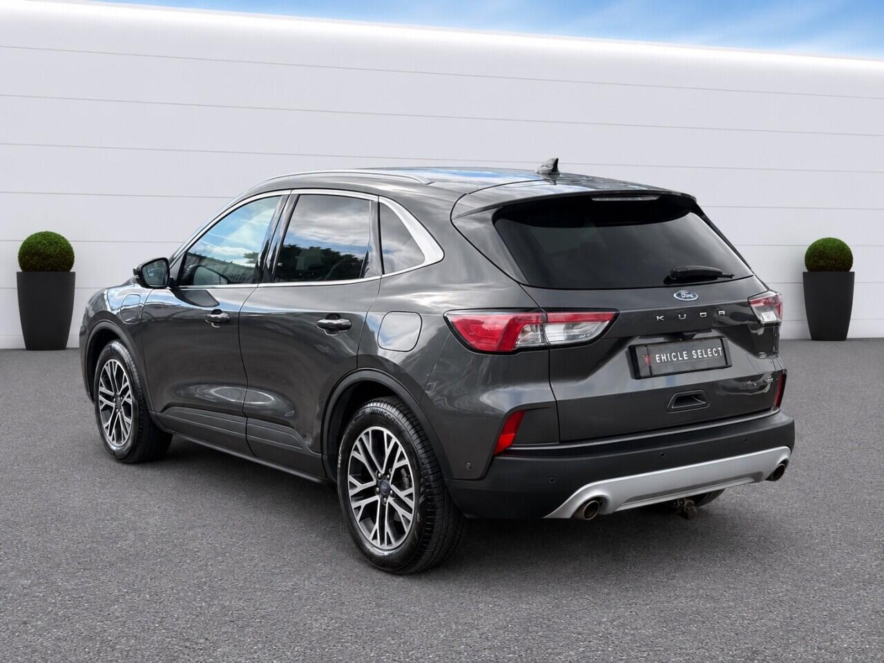 Ford Kuga view 9