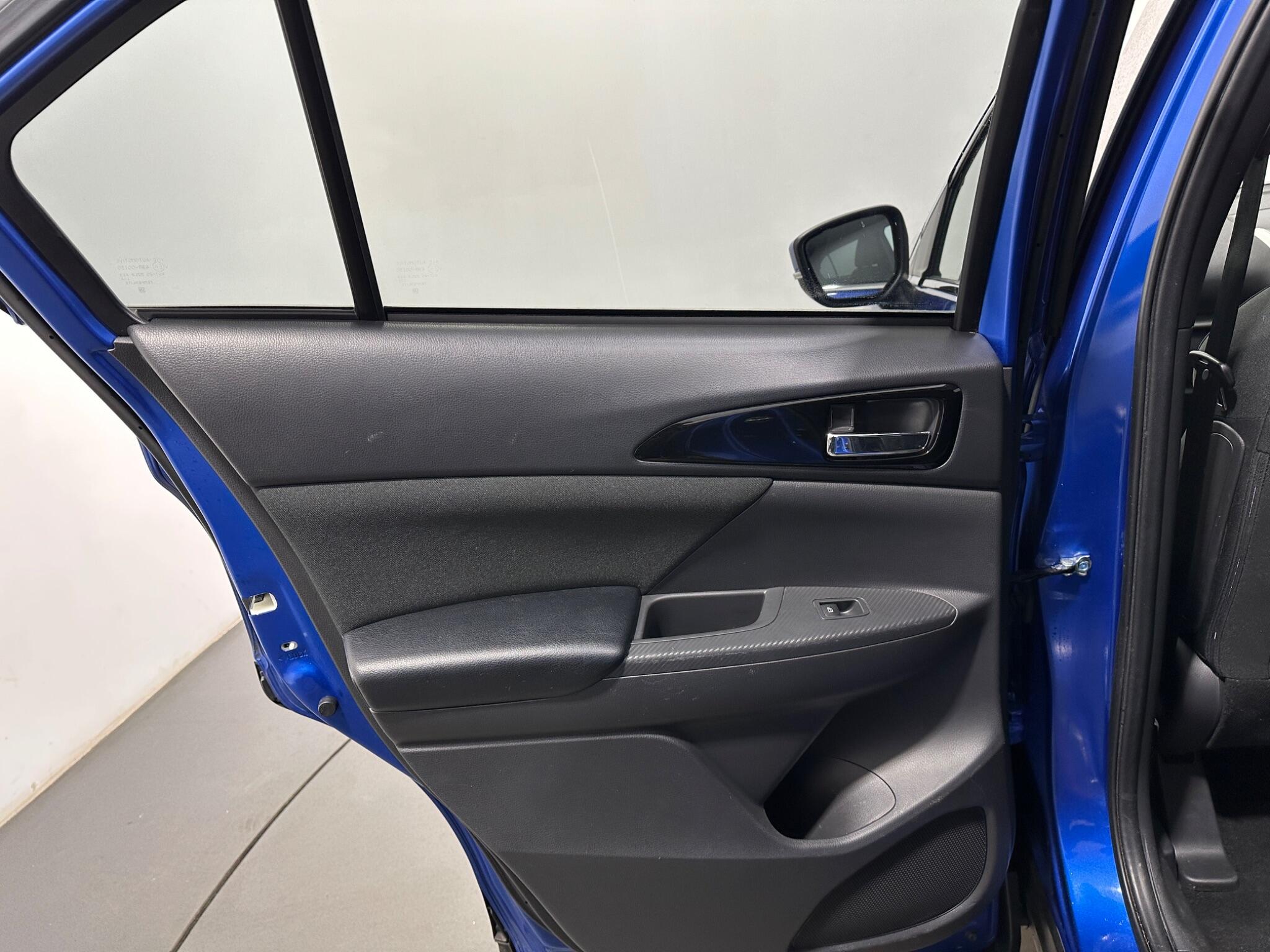 Mitsubishi Eclipse Cross view 40