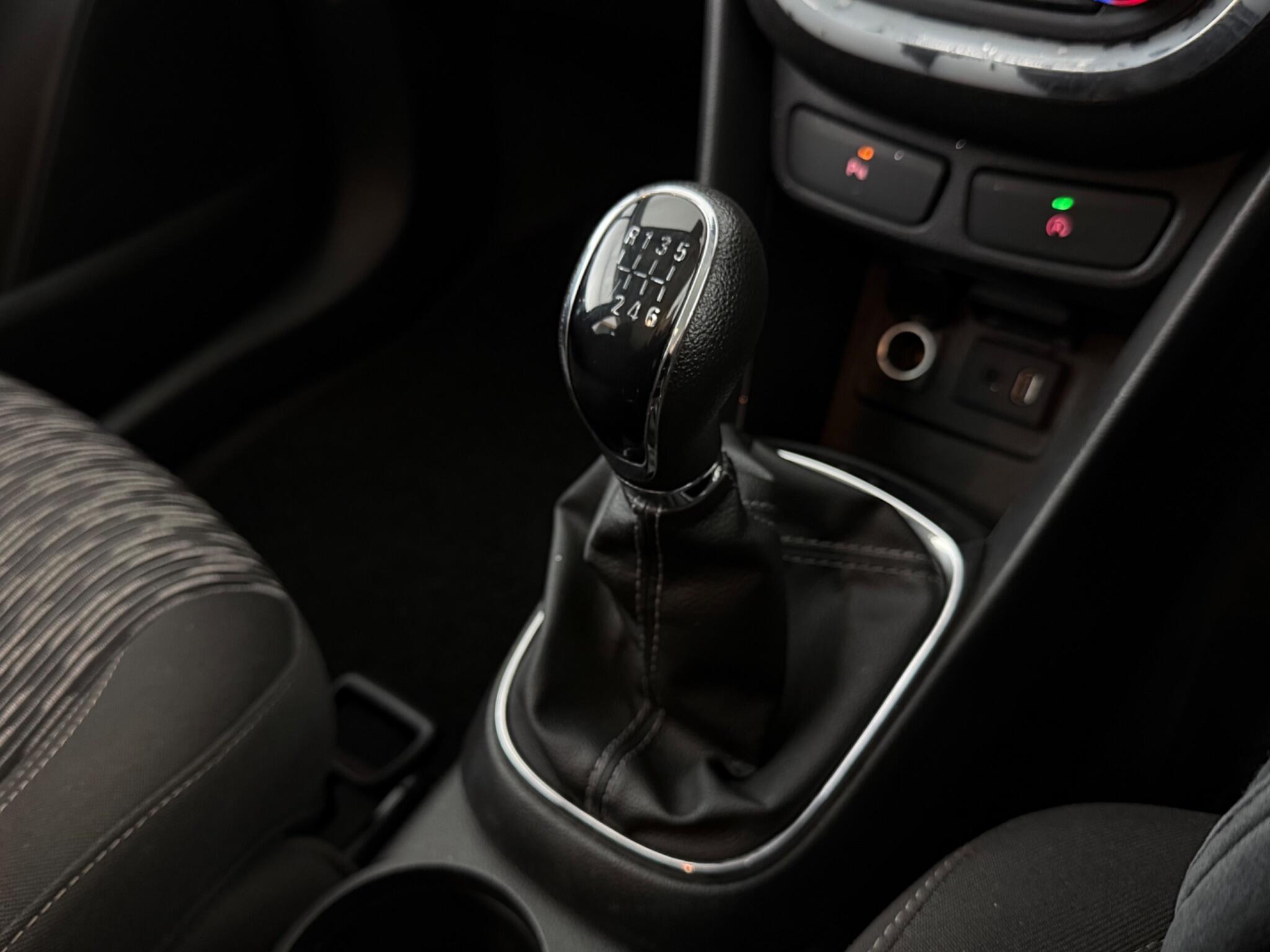 Vauxhall Mokka view 16