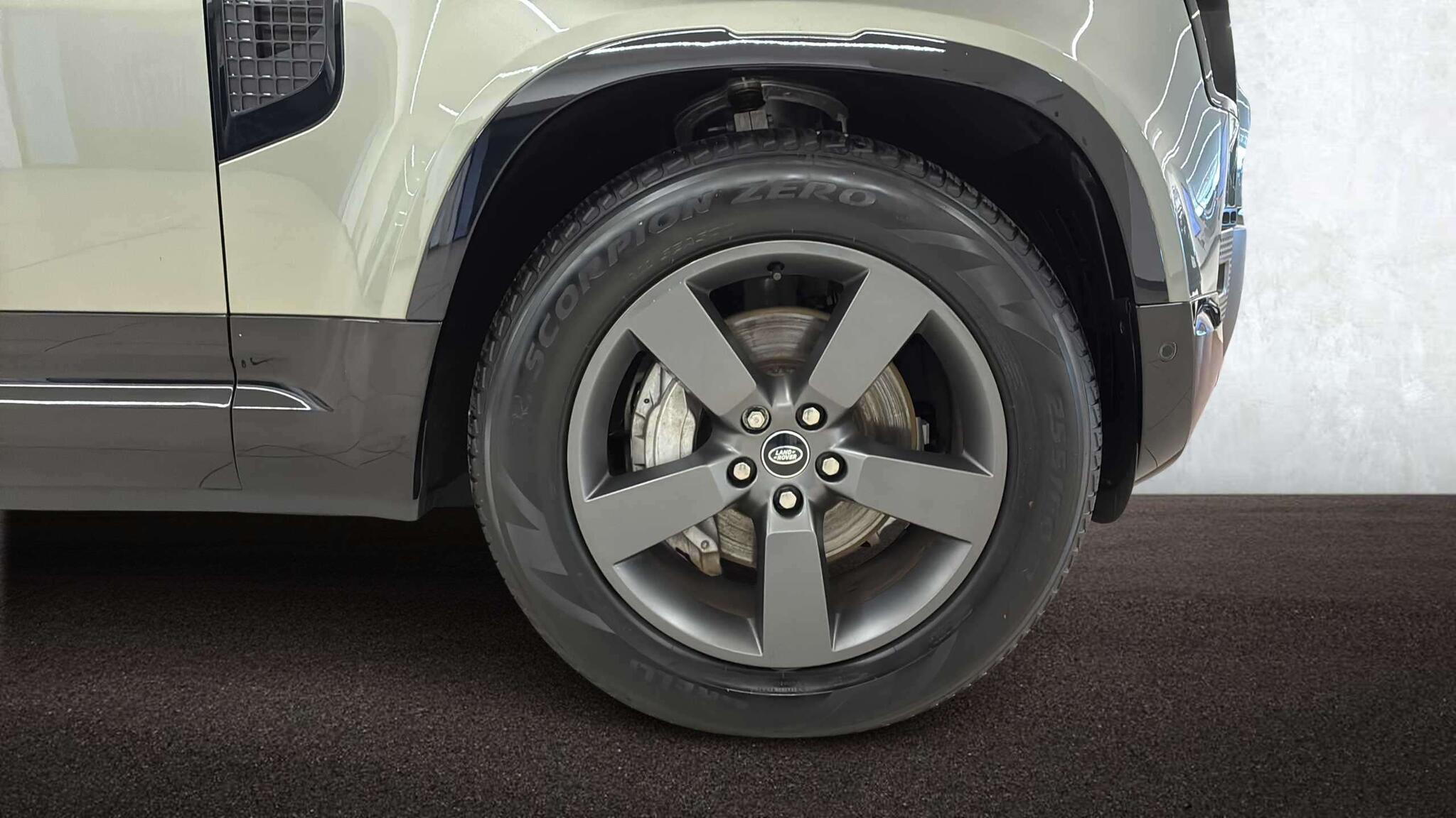 Land Rover Defender view 8