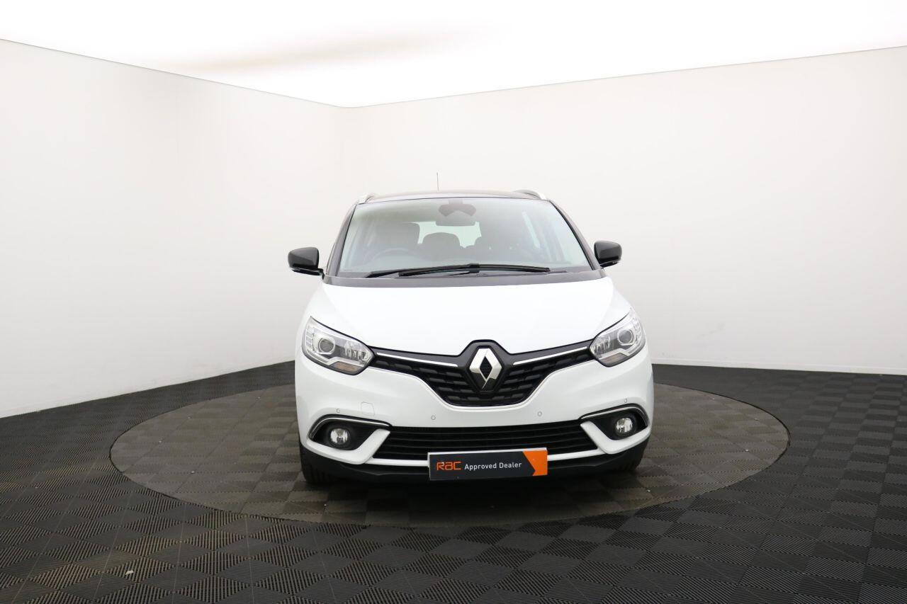 Renault Grand Scenic view 9