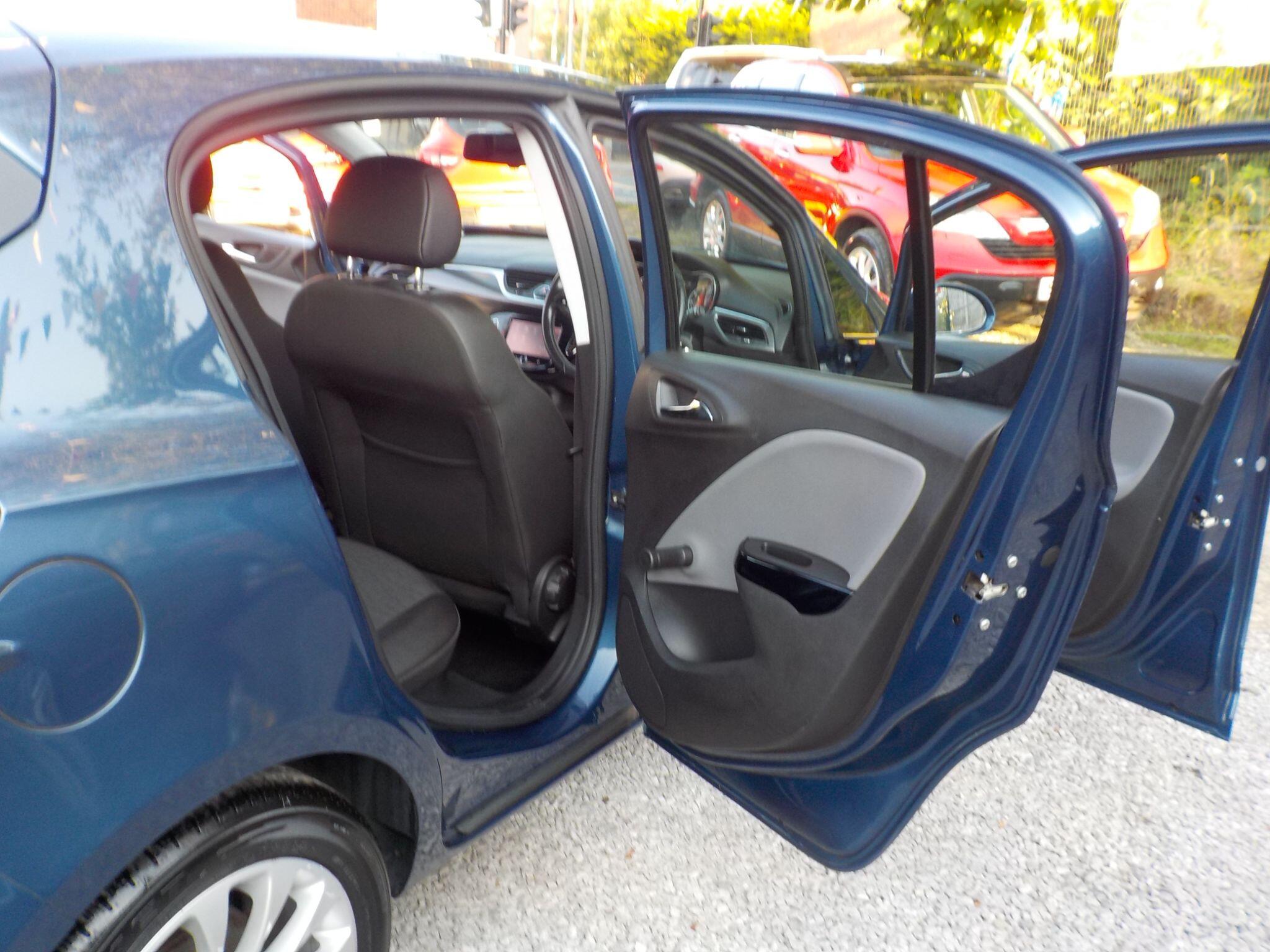 Vauxhall Corsa 1.4i SE Auto Euro 6 5dr