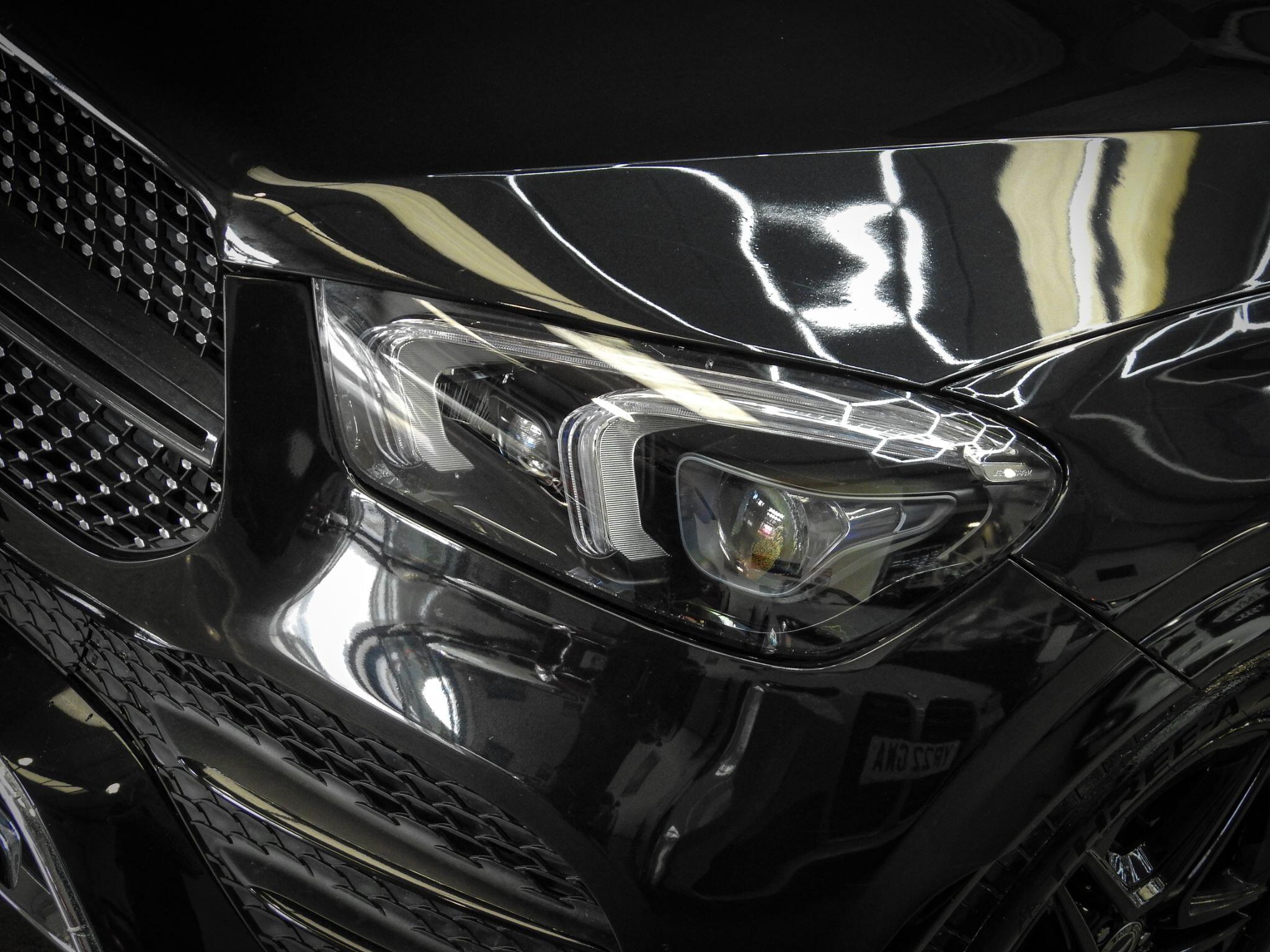 Mercedes-Benz Gle view 11