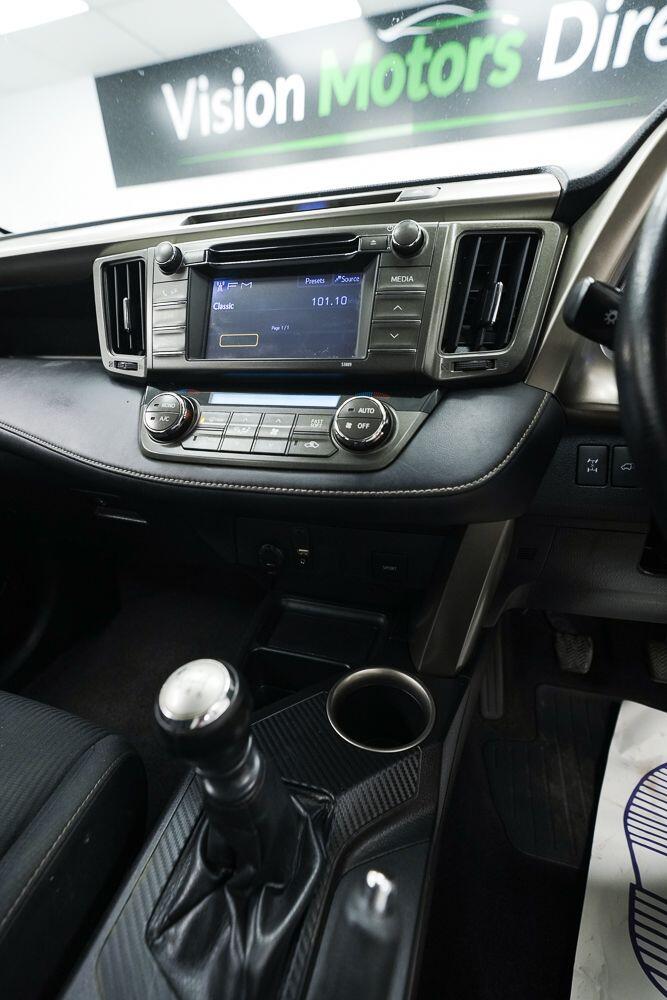 Toyota Rav4 view 20