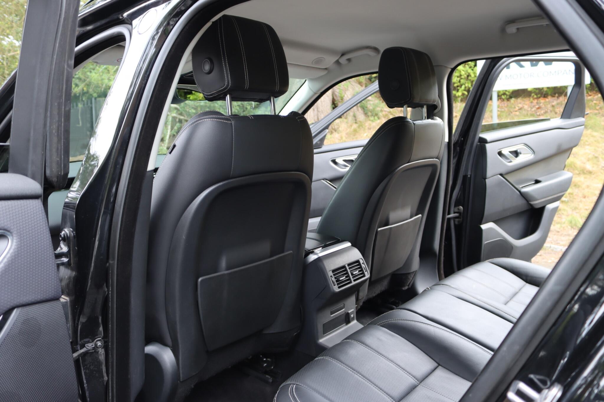 Land Rover Range Rover Velar view 9