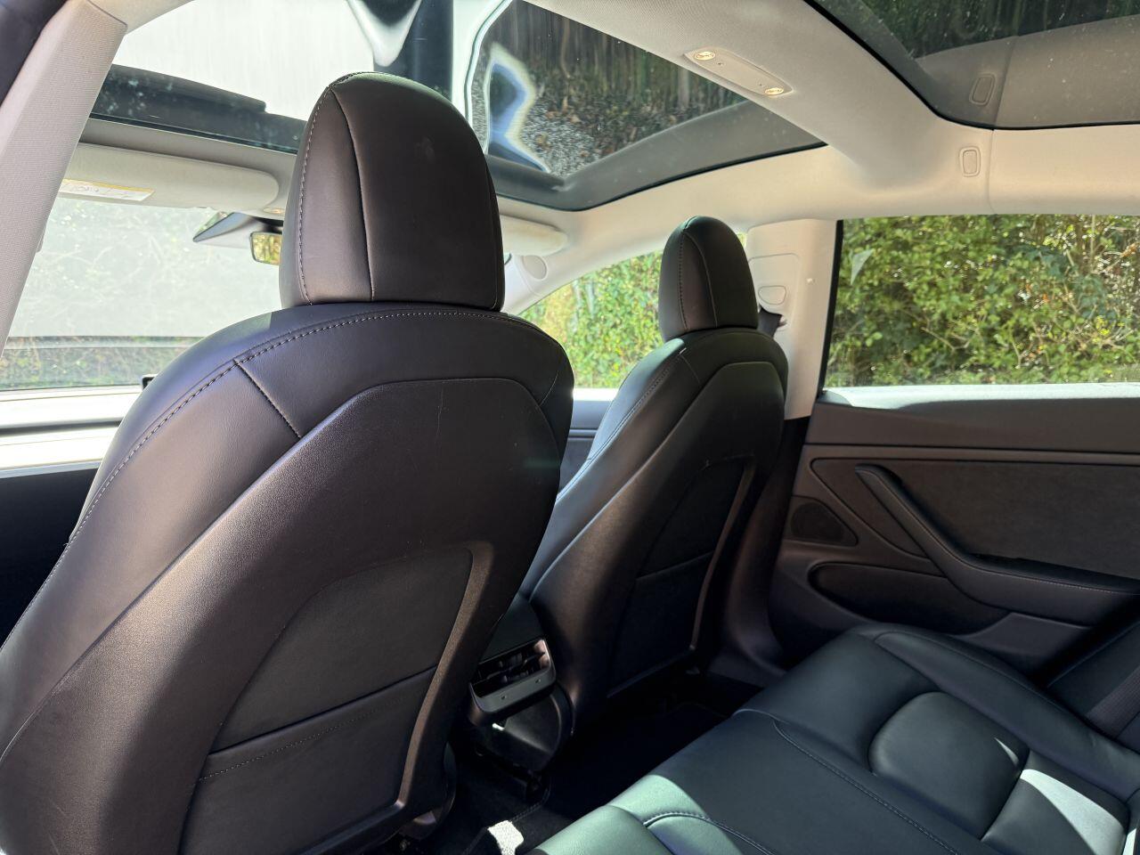 Tesla Model 3 view 29