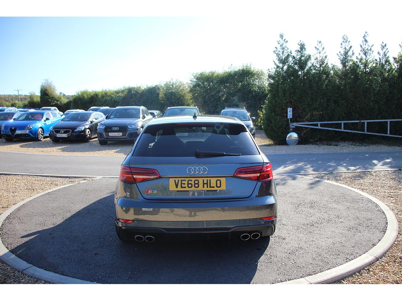 Audi S3 view 10