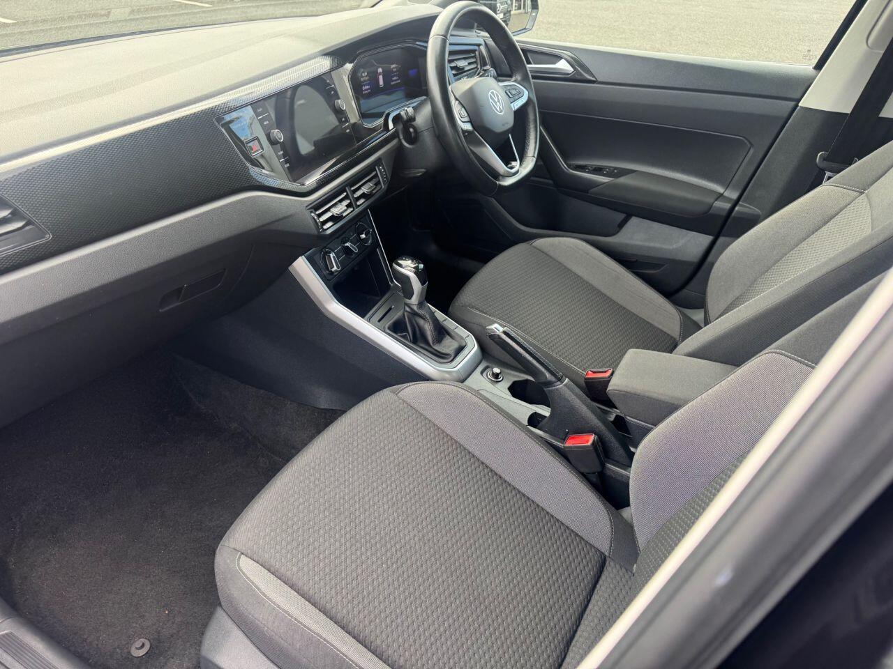 Volkswagen Polo view 19