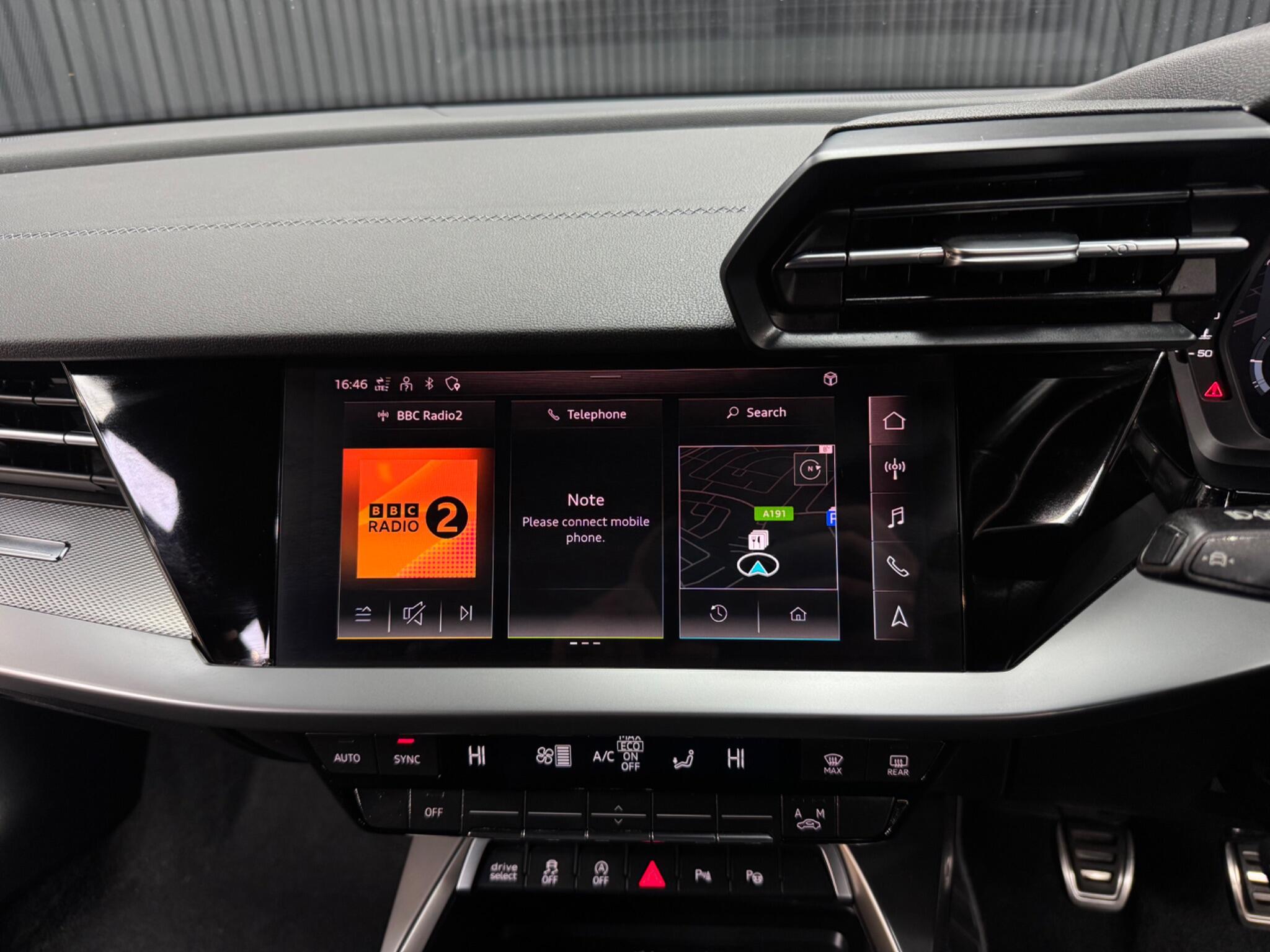 Audi A3 view 34