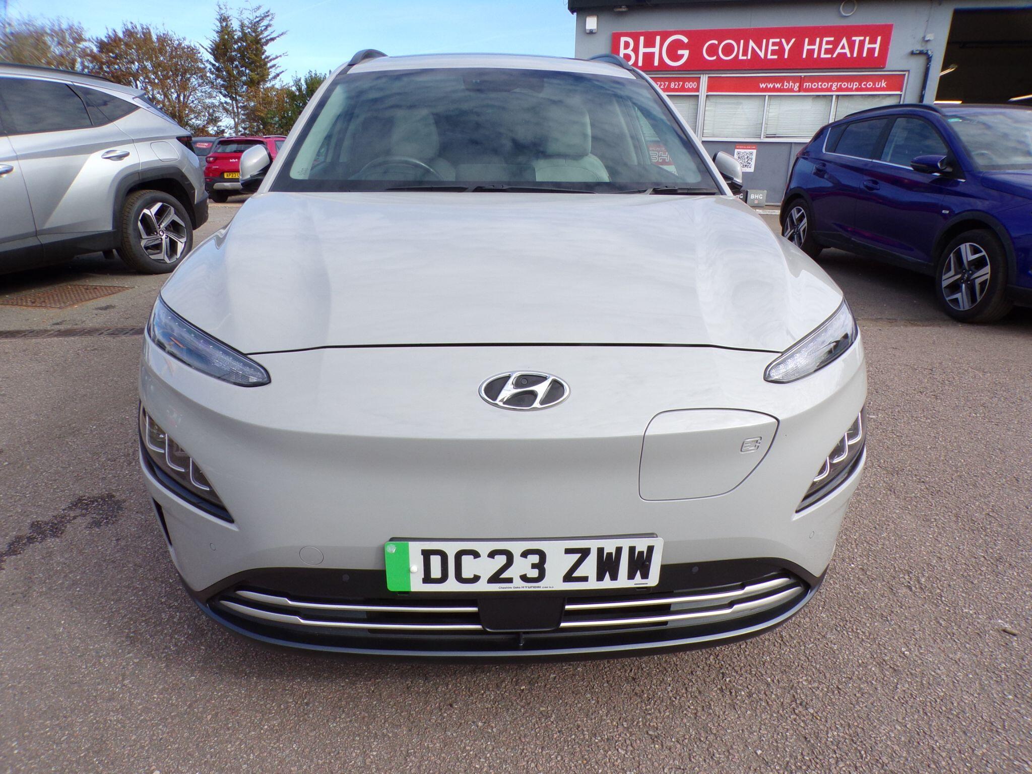 Hyundai Kona view 3