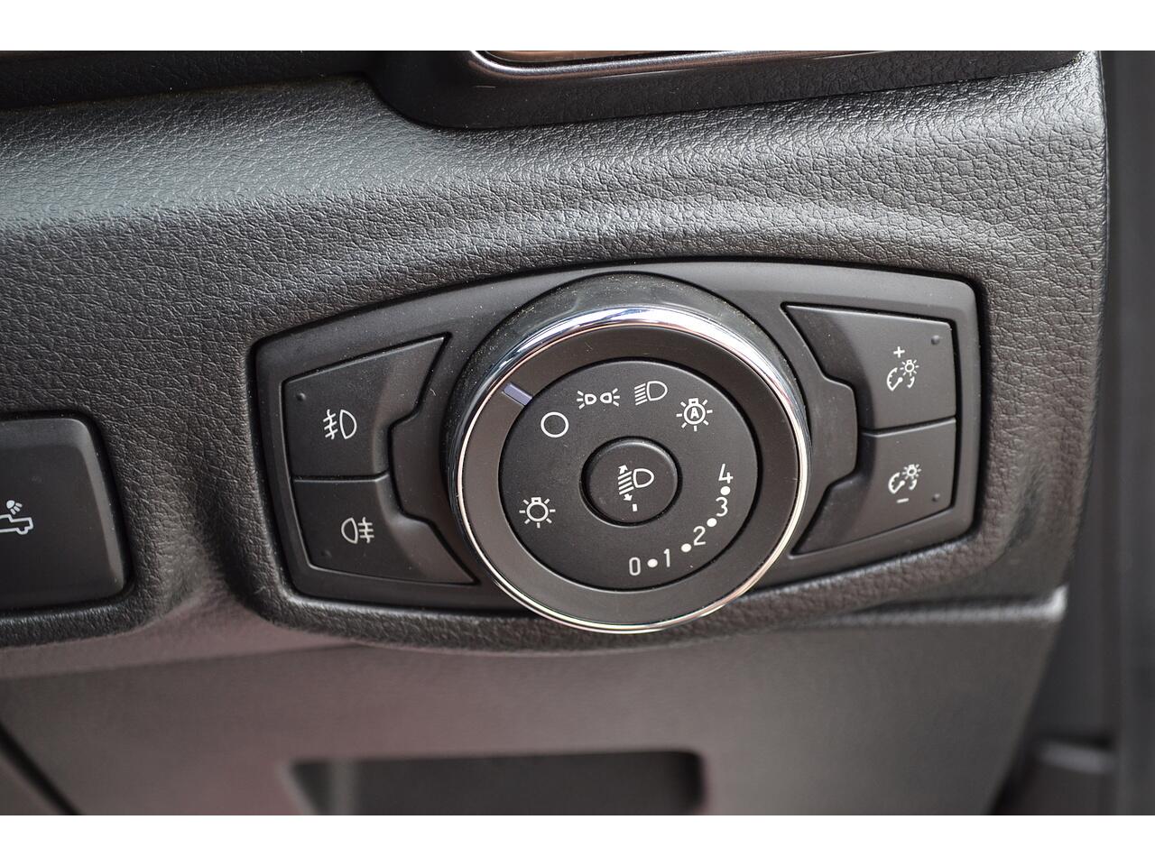Ford Ranger view 31