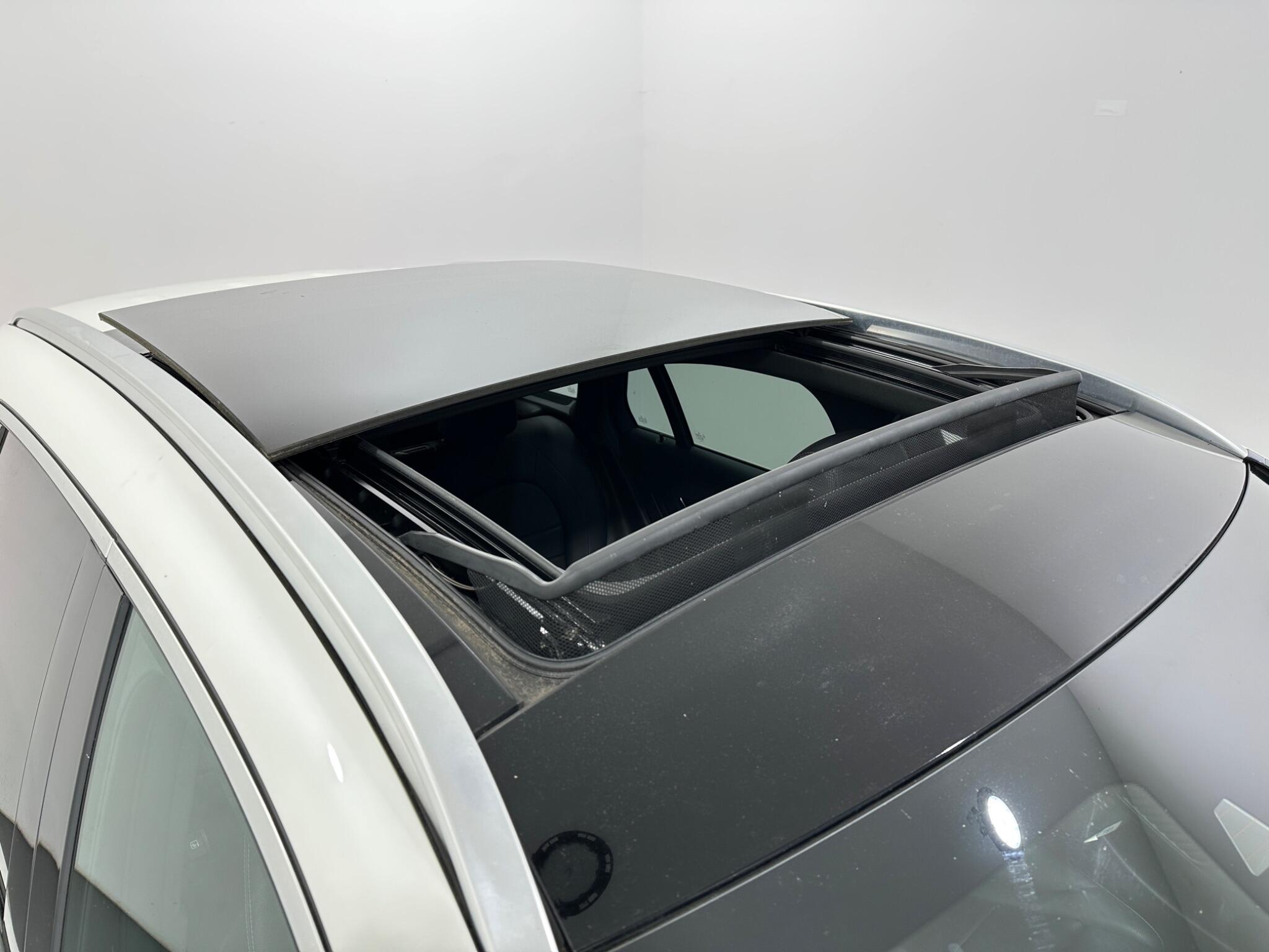 Mercedes-Benz GLC view 55