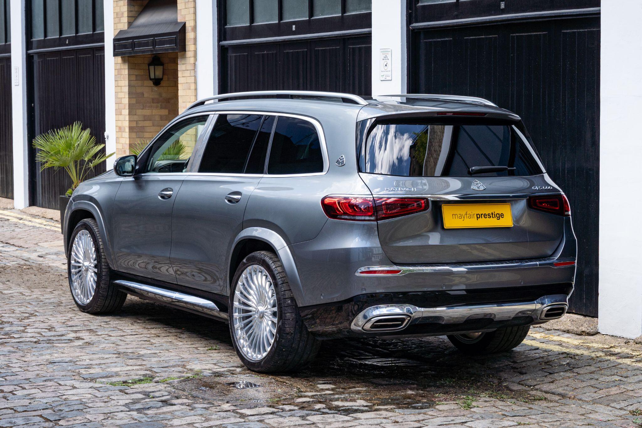 Mercedes-Benz GLS view 4