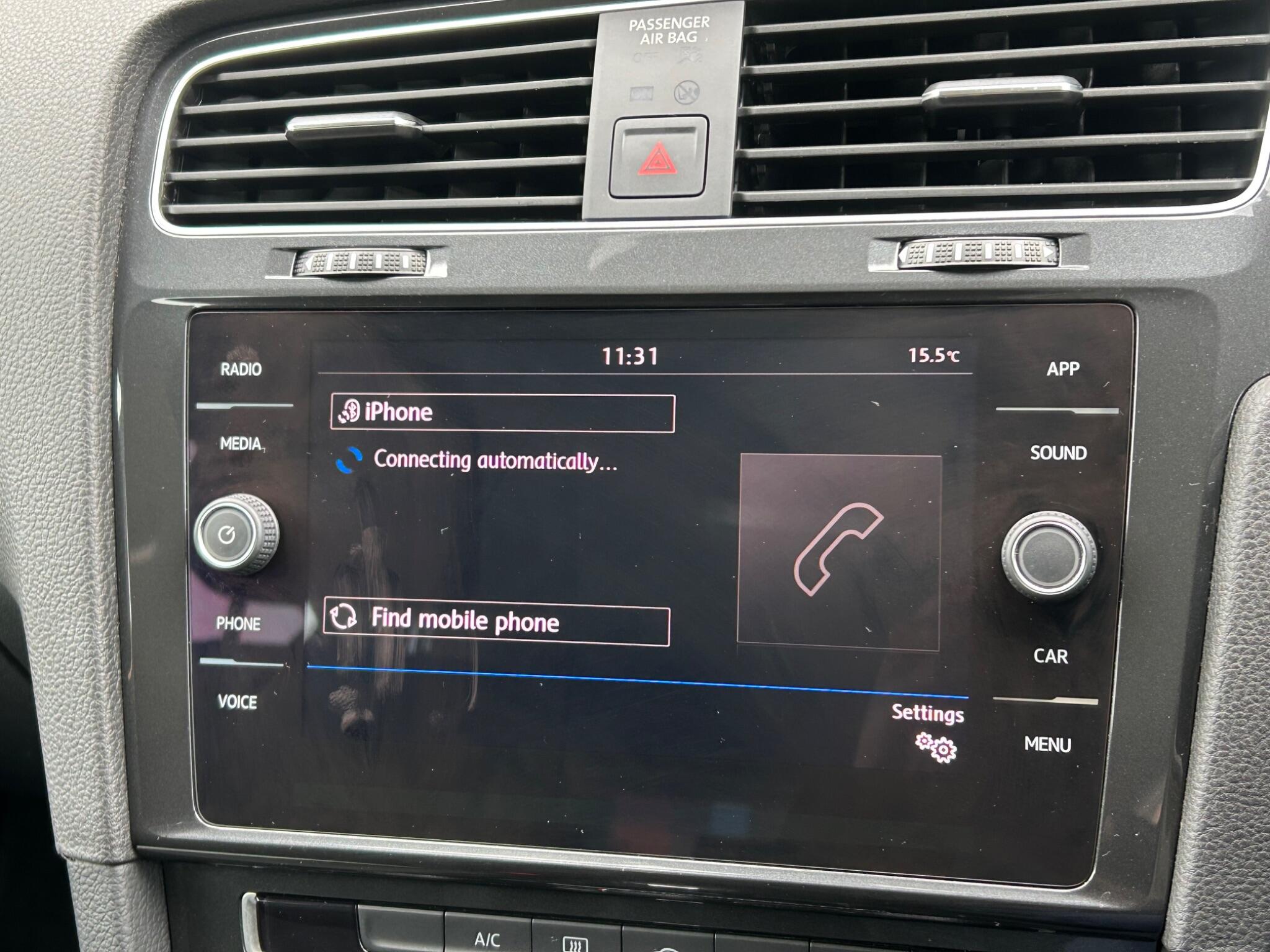 Volkswagen Golf view 40