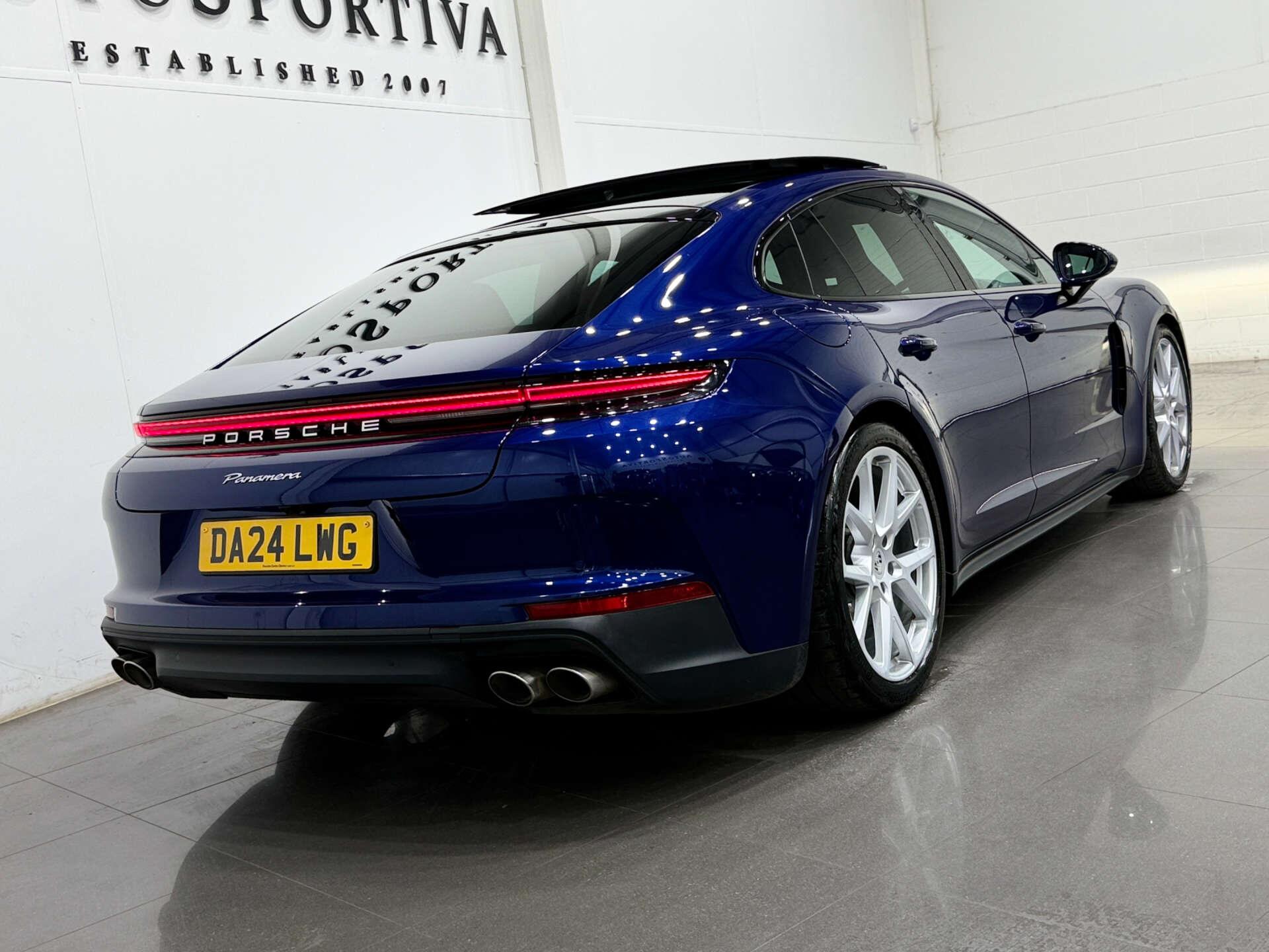 Porsche Panamera view 26