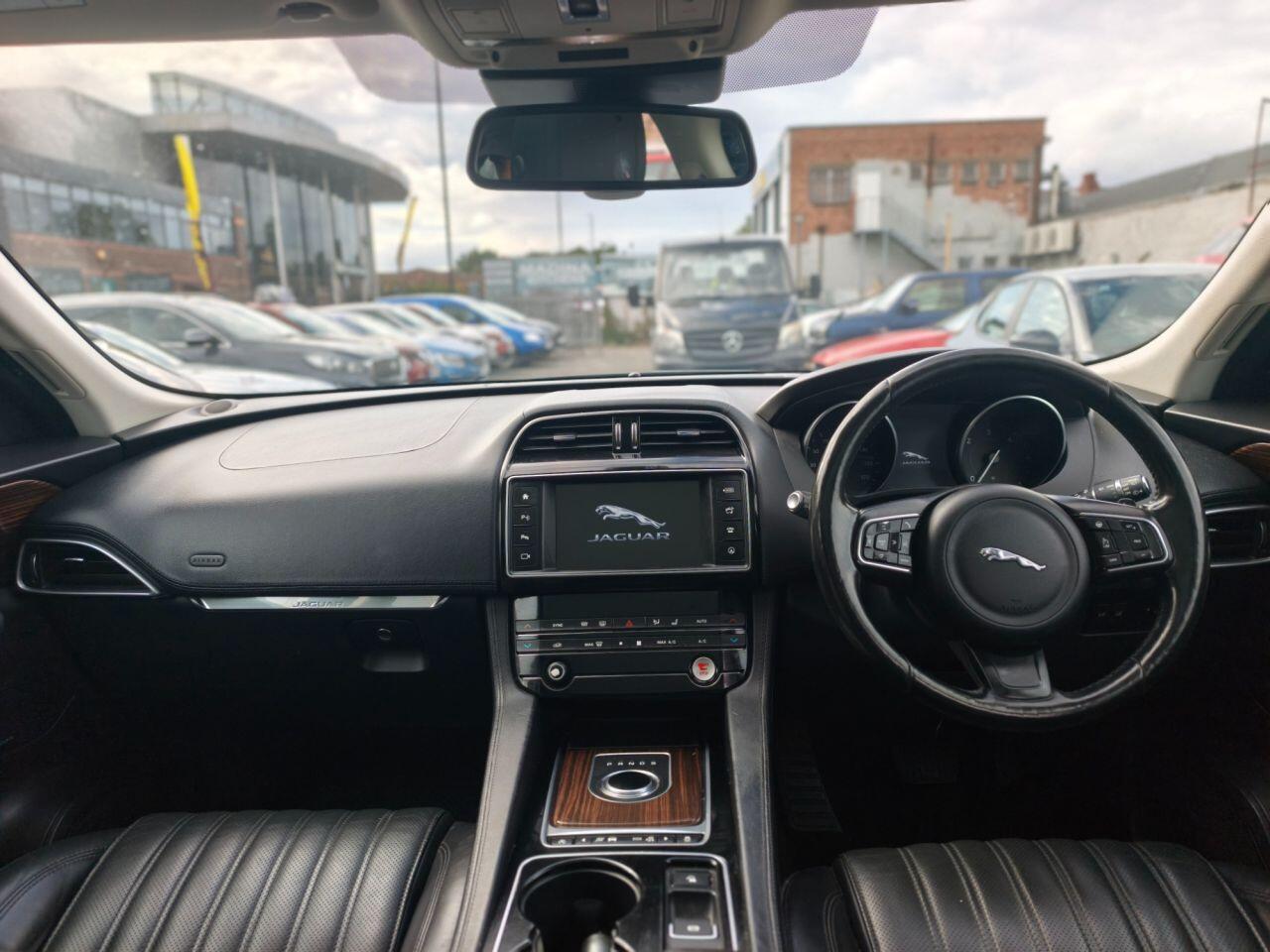 Jaguar F-Pace view 3