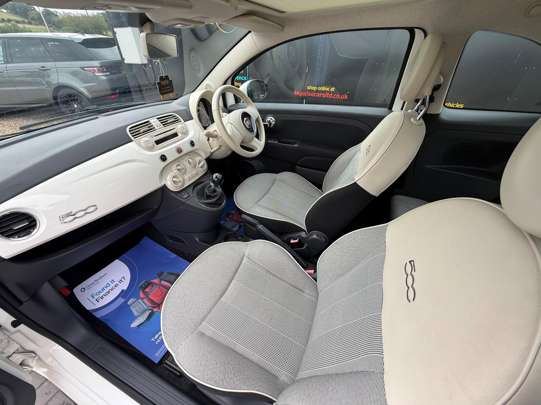 Fiat 500 view 22