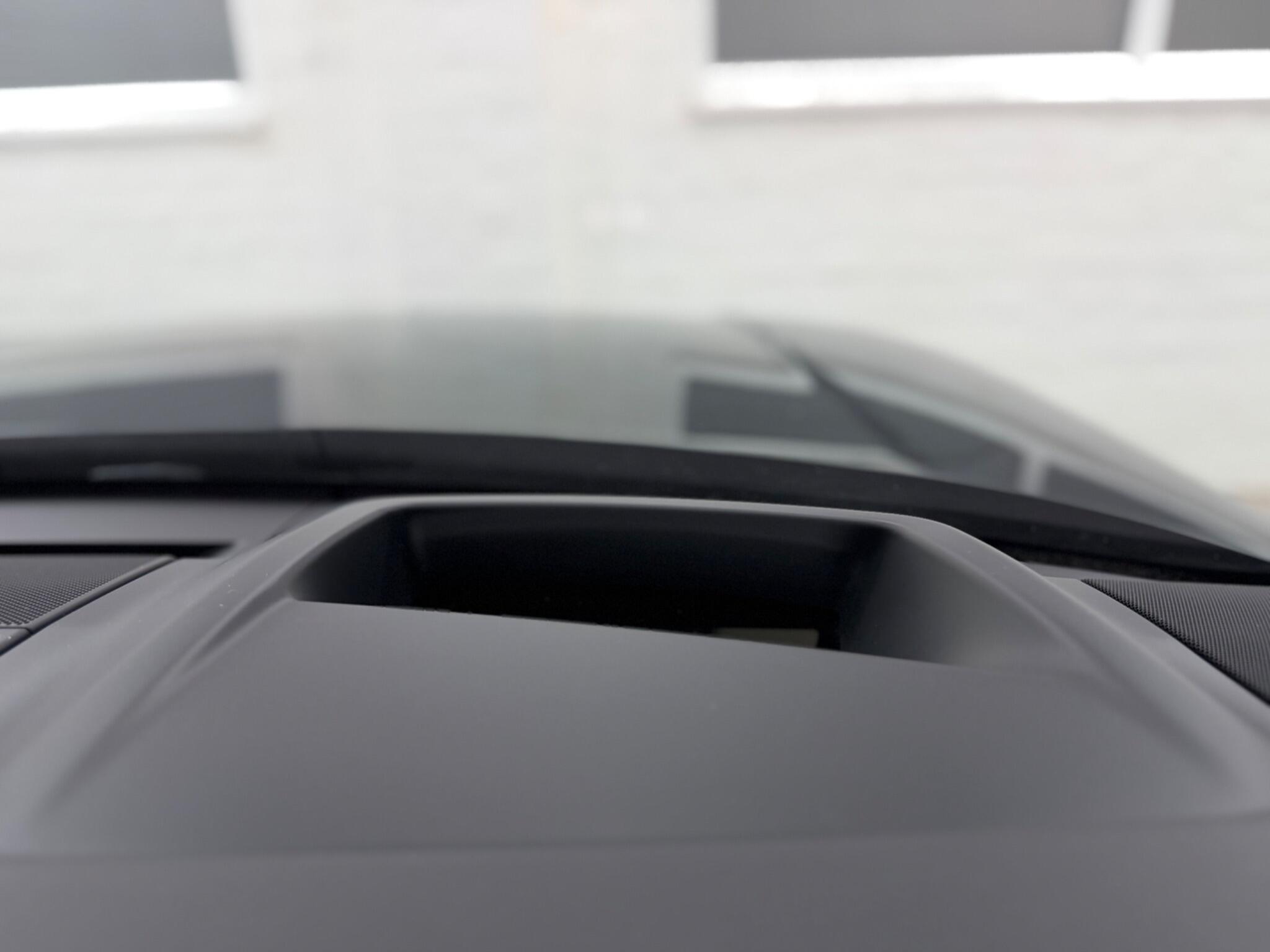 Land Rover Range Rover view 28