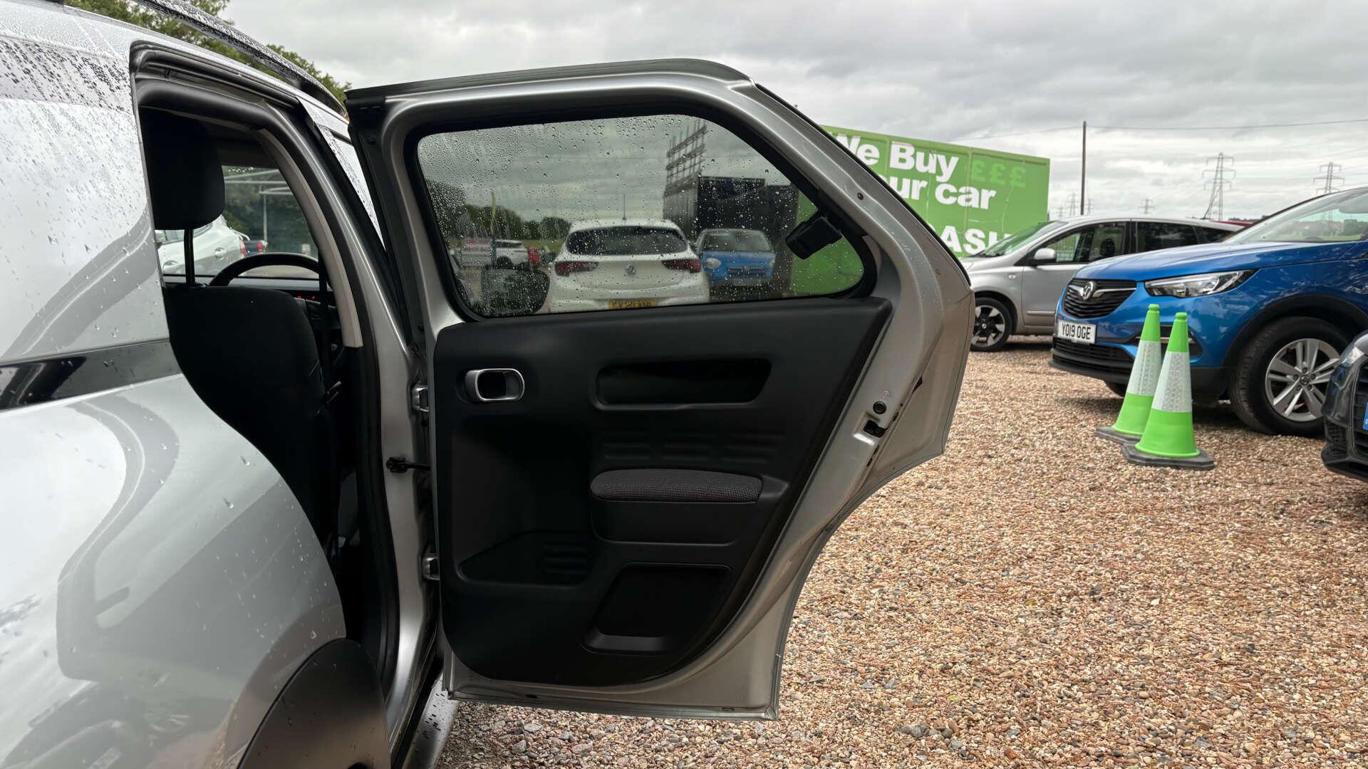 Citroen C4 Cactus view 30