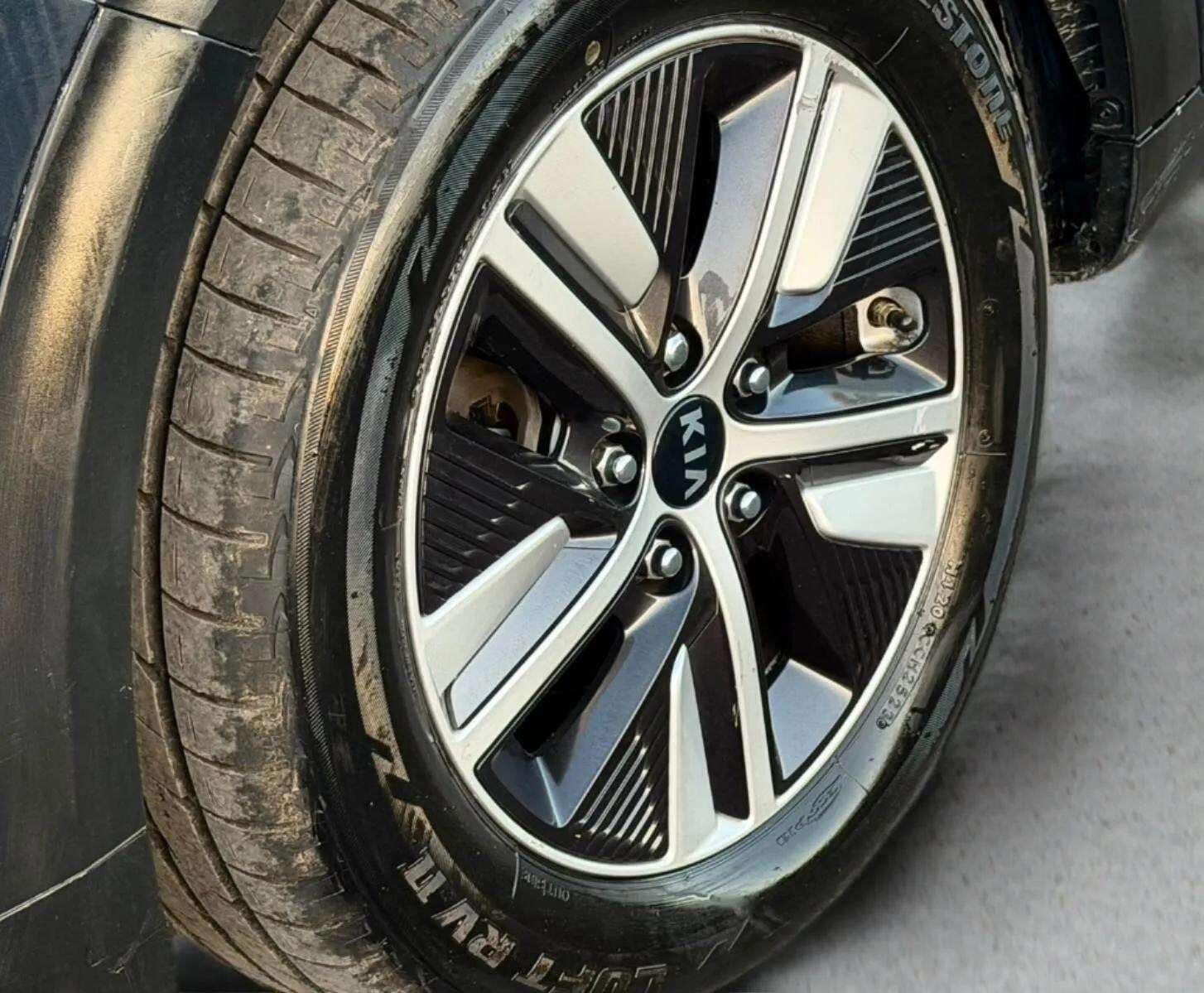 Kia Niro view 67