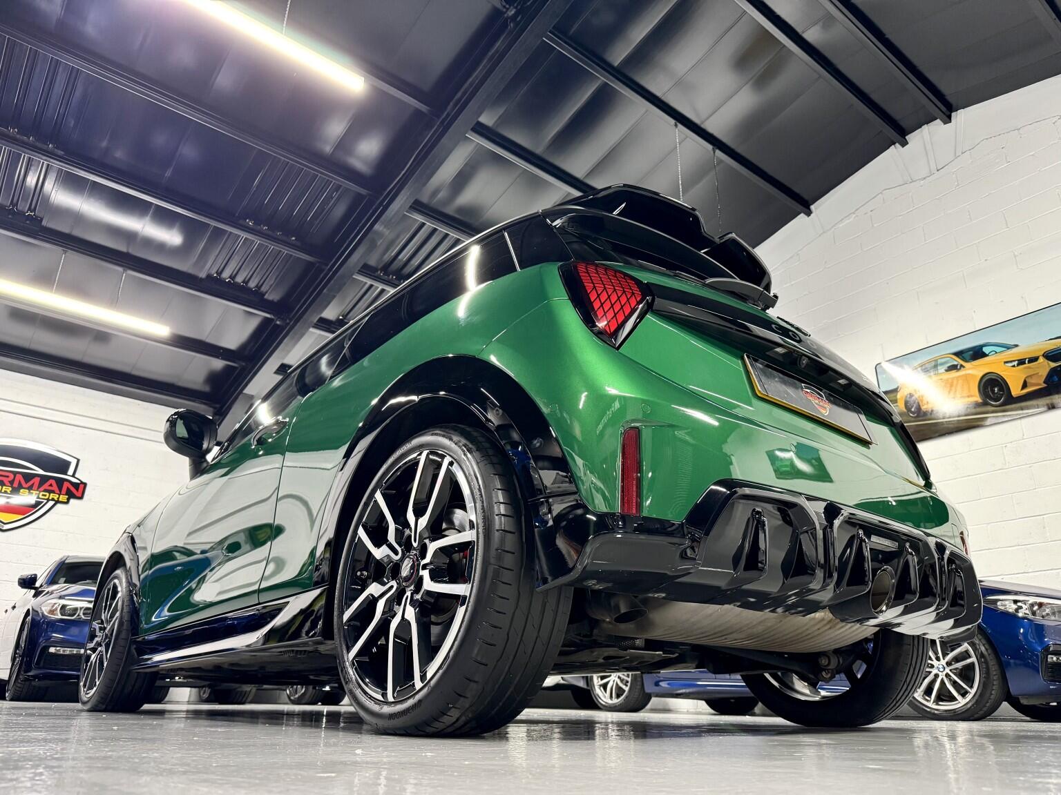 Mini Cooper Cooper view 6