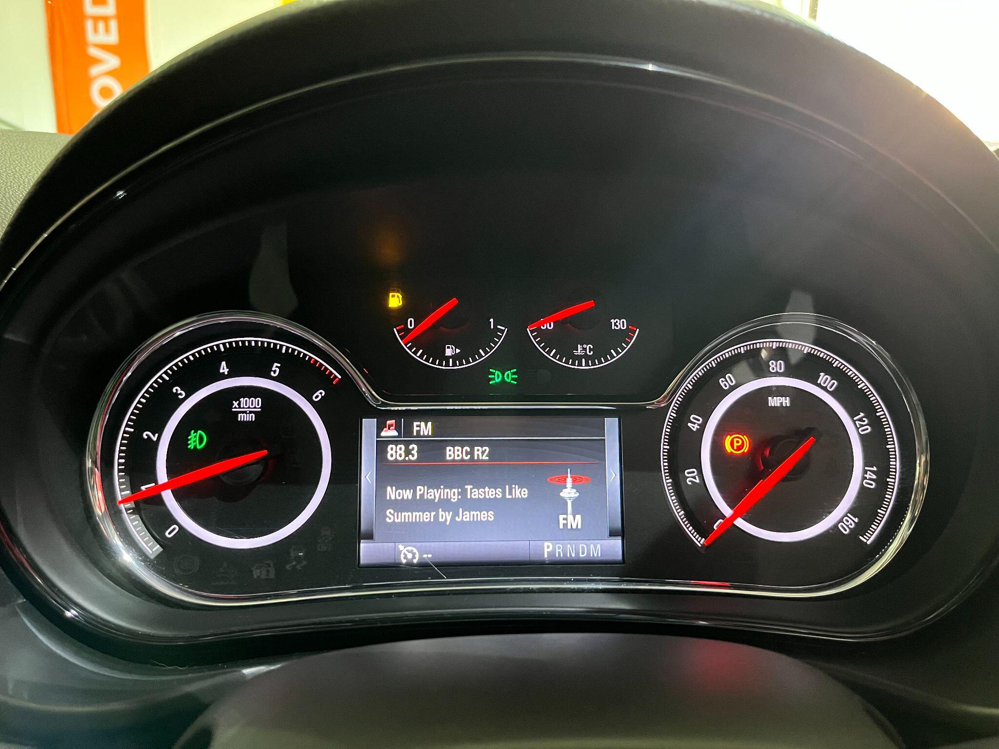 Vauxhall Insignia view 22