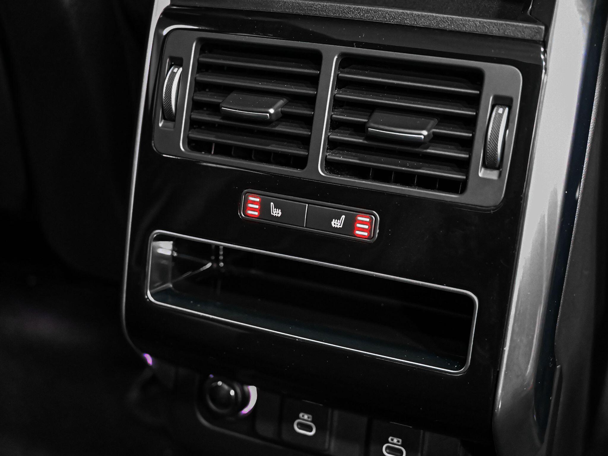 Land Rover Range Rover Sport view 29