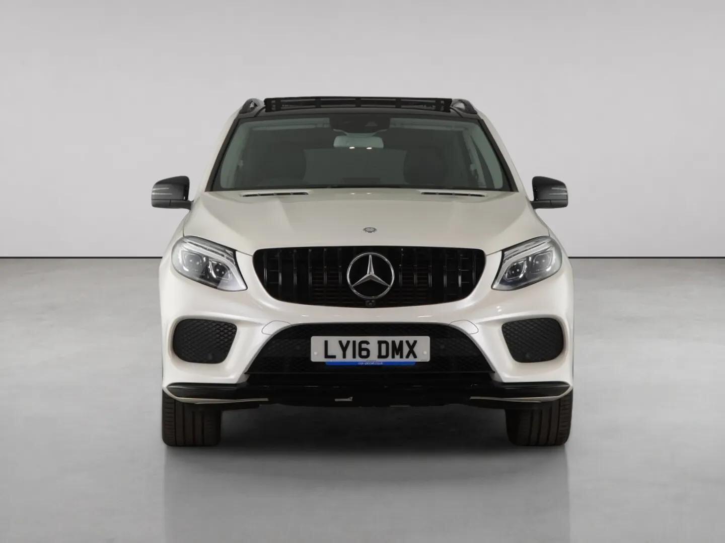 Mercedes-Benz GLE view 5