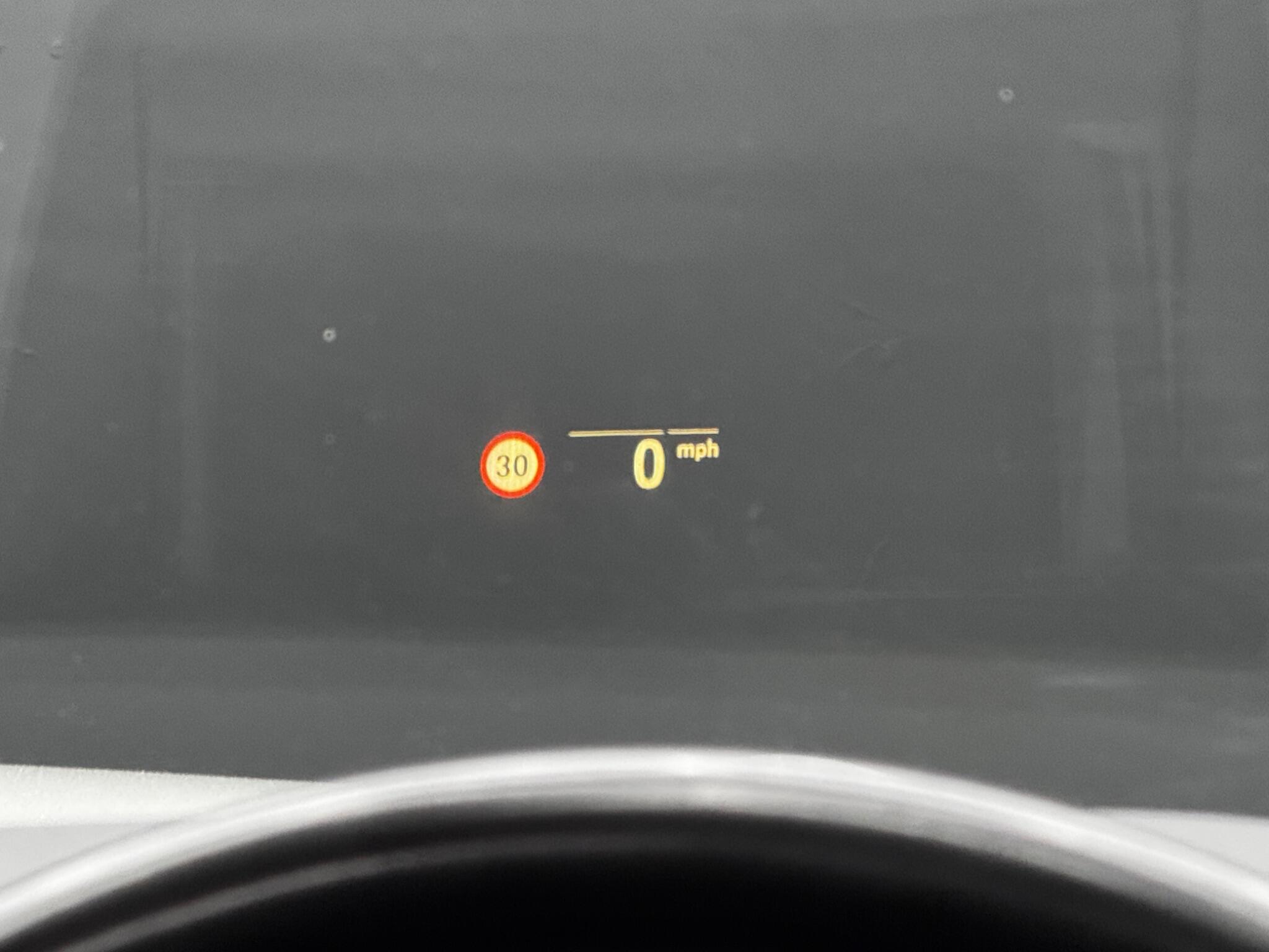 BMW X5 view 24