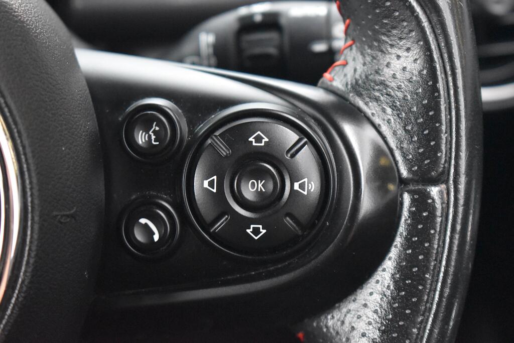 Mini Cooper view 51