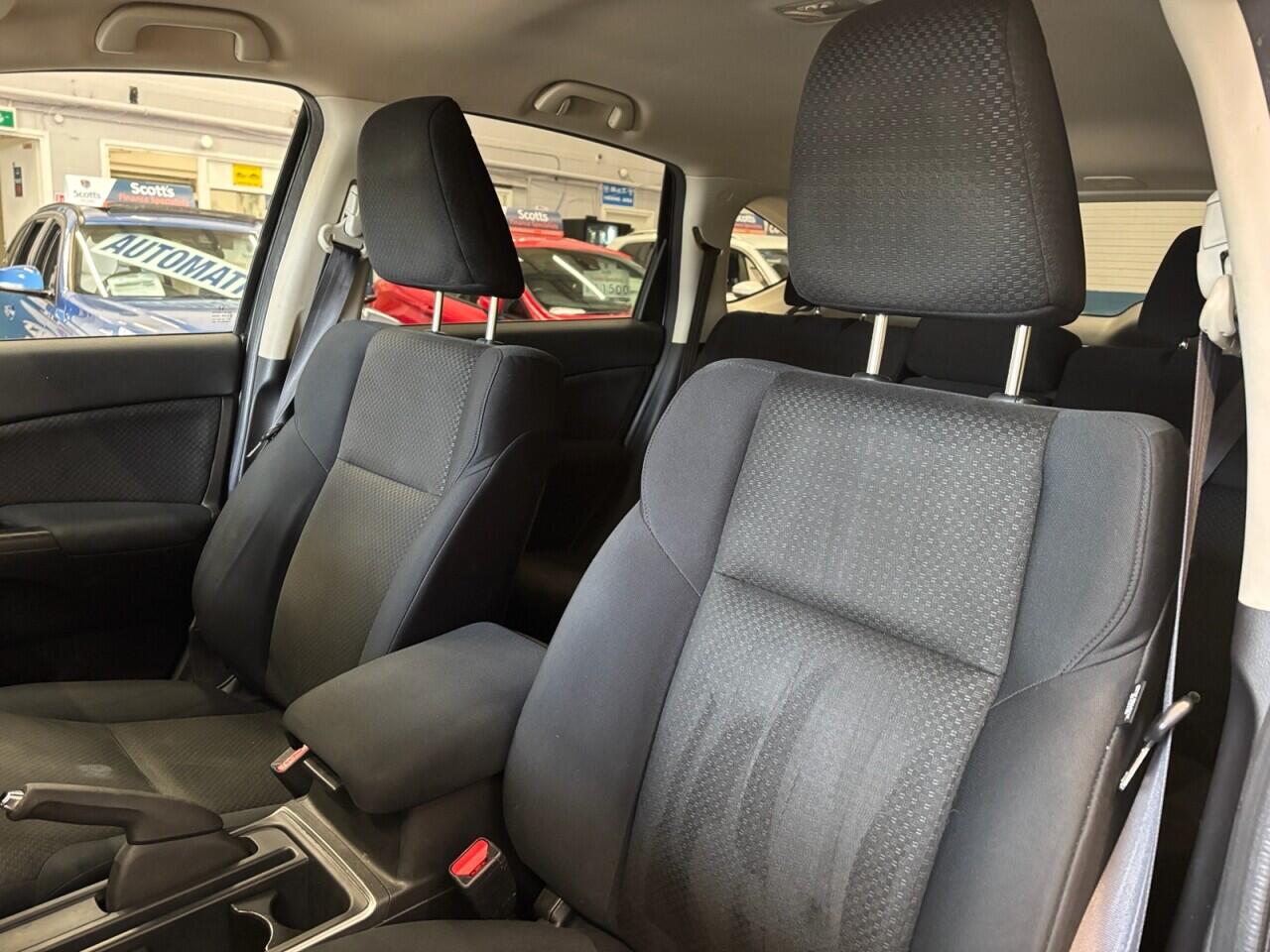 Honda CR-V view 24