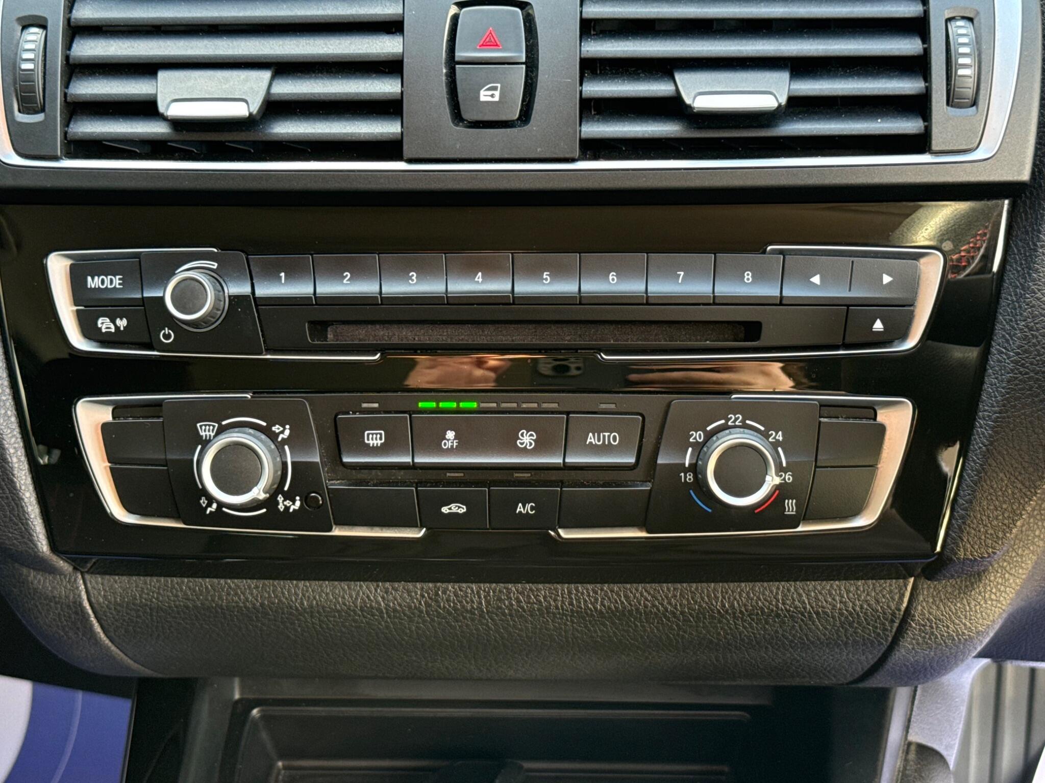 BMW 1 Series view 34