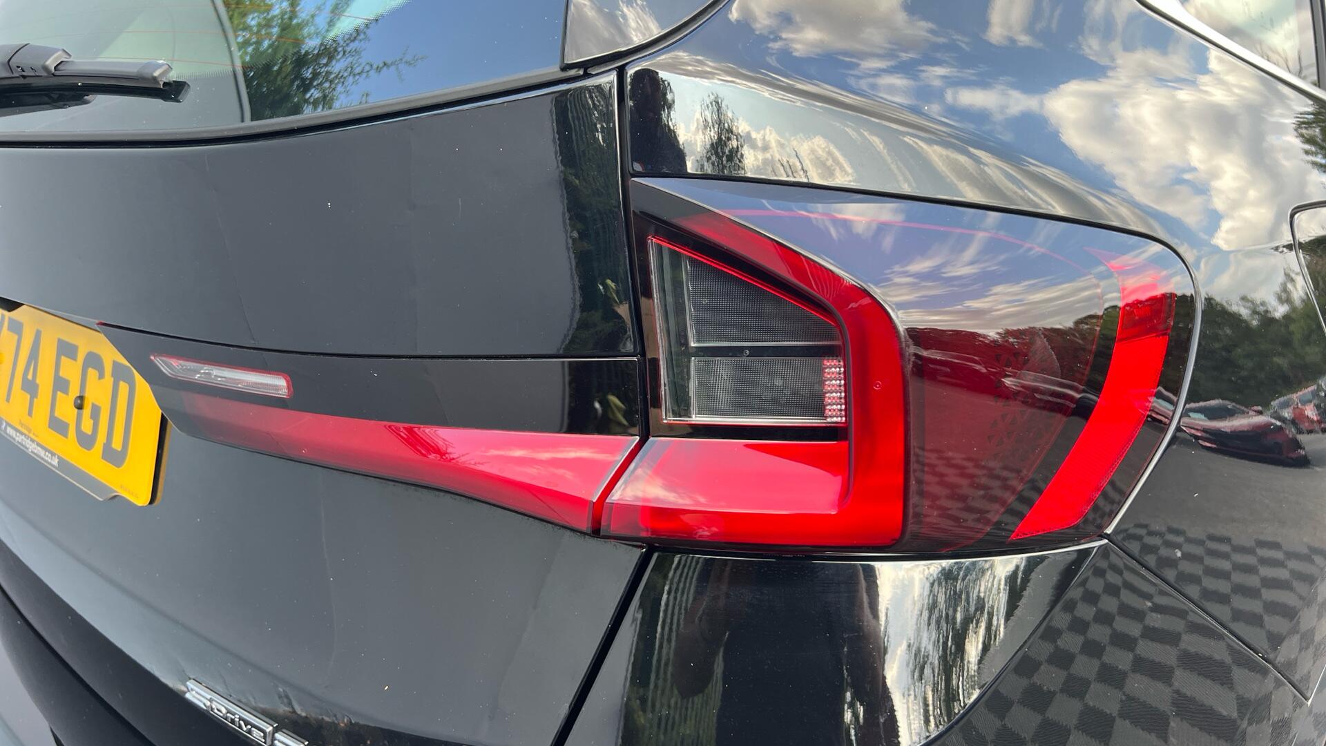 BMW X1 view 22