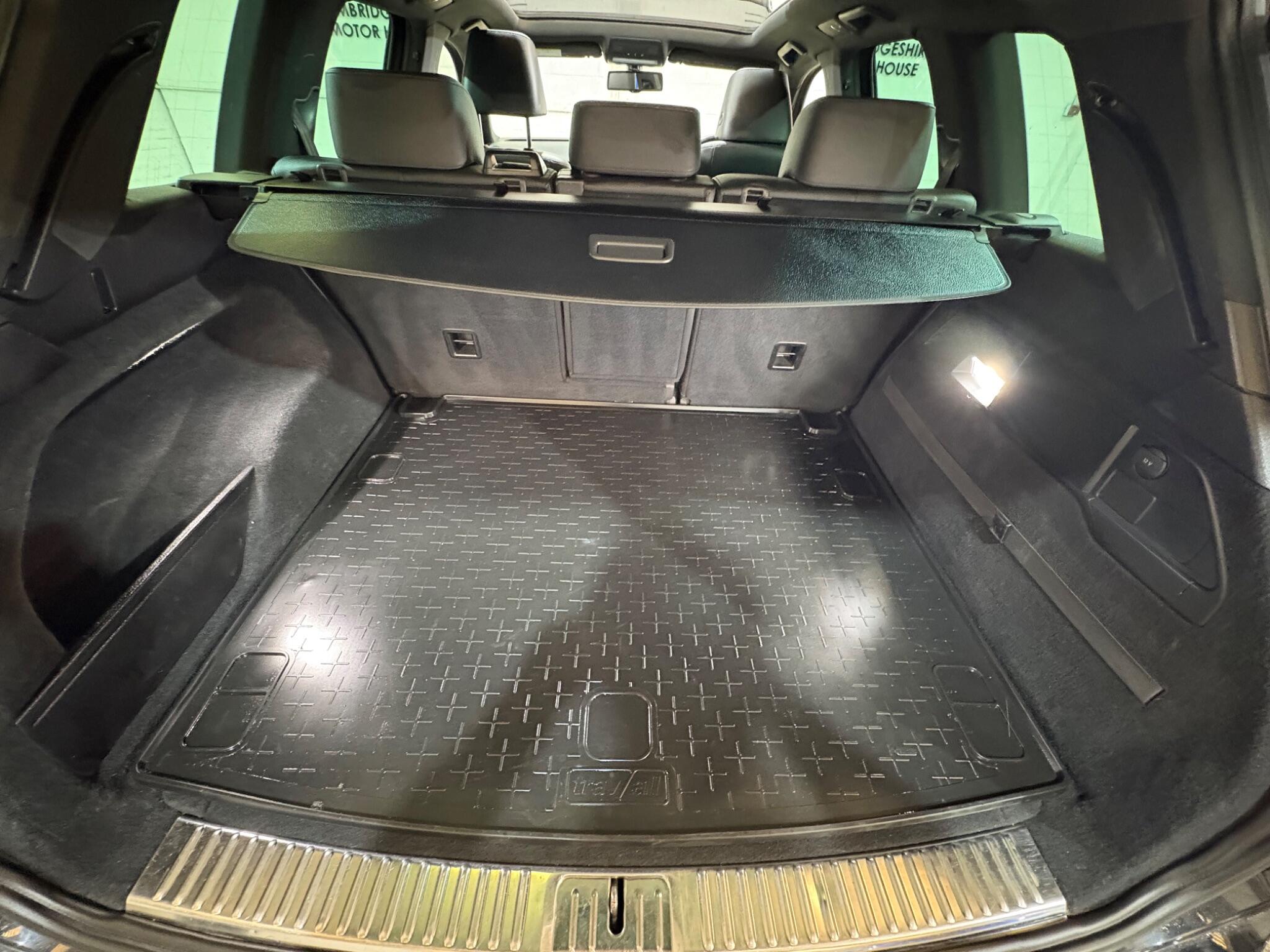 Volkswagen Touareg view 51