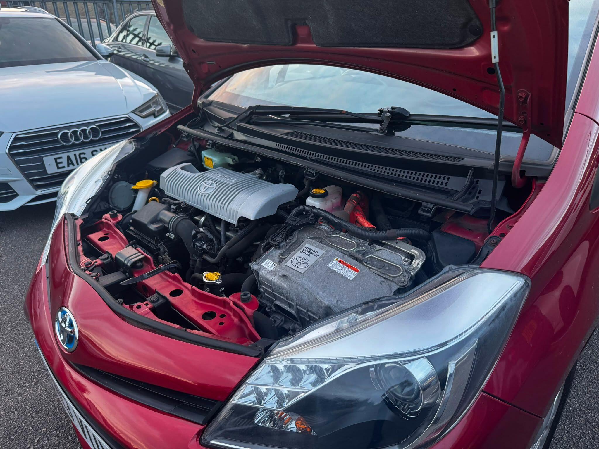 Toyota Yaris view 28