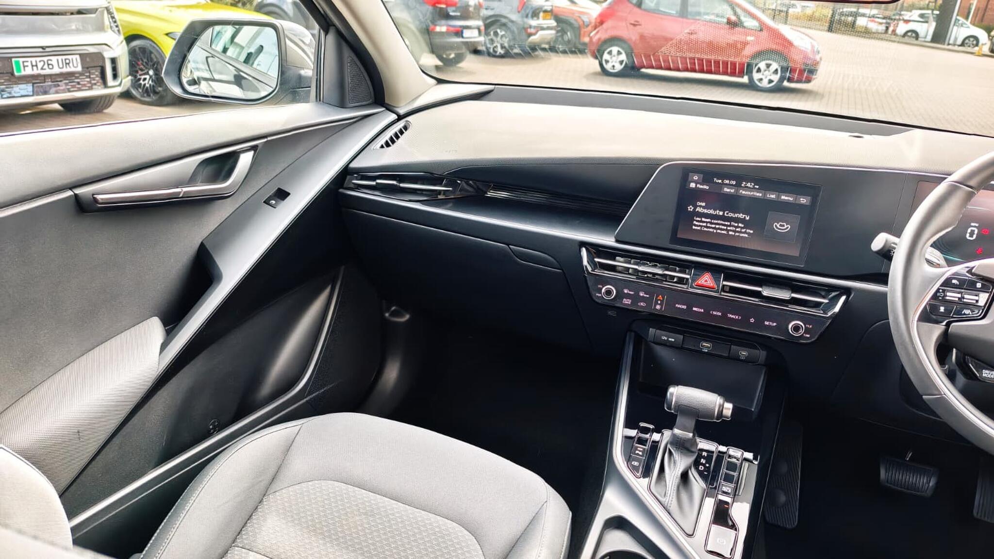 Kia Niro view 17