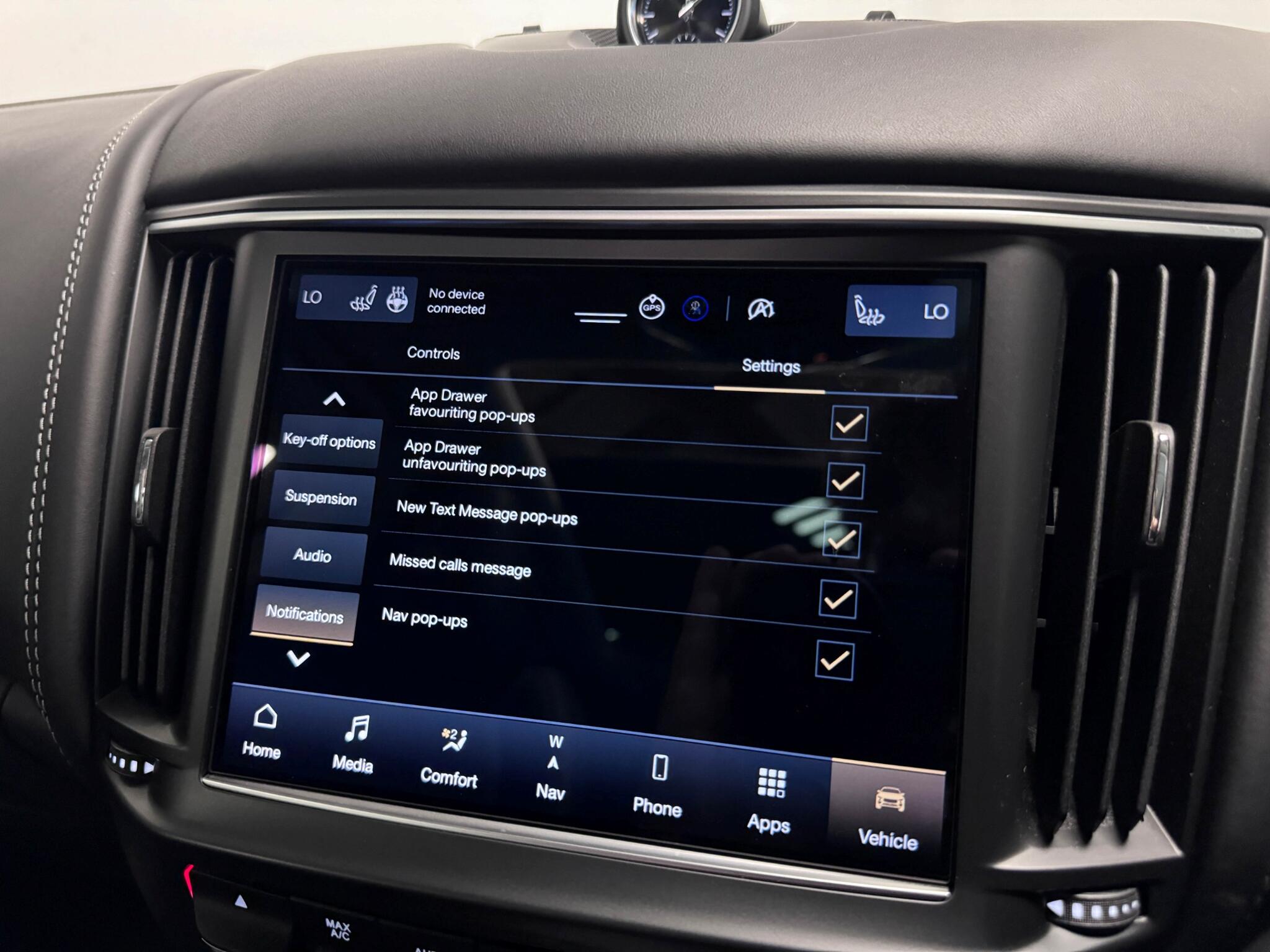 Maserati Levante view 69