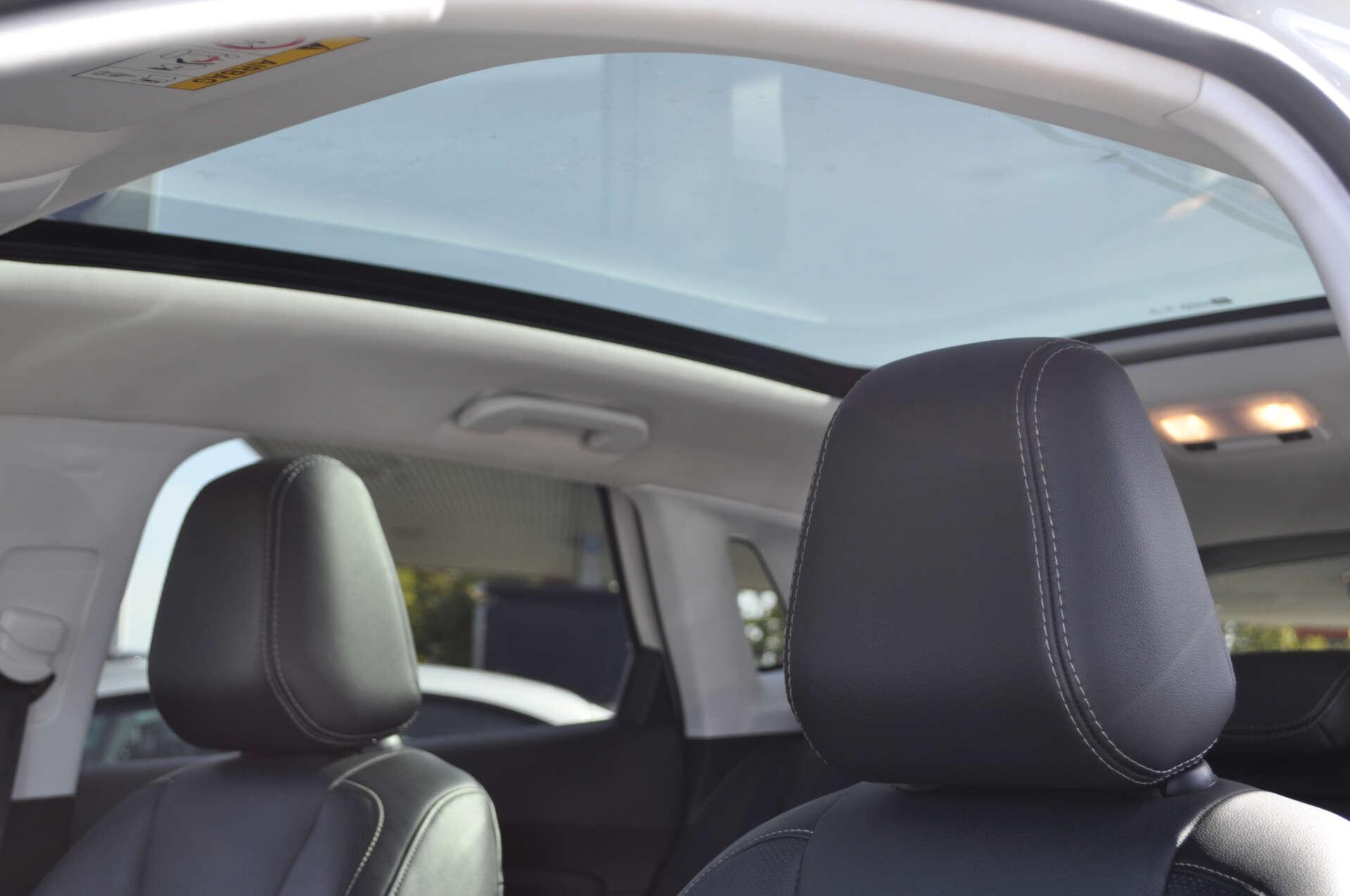 Vauxhall Grandland X view 14
