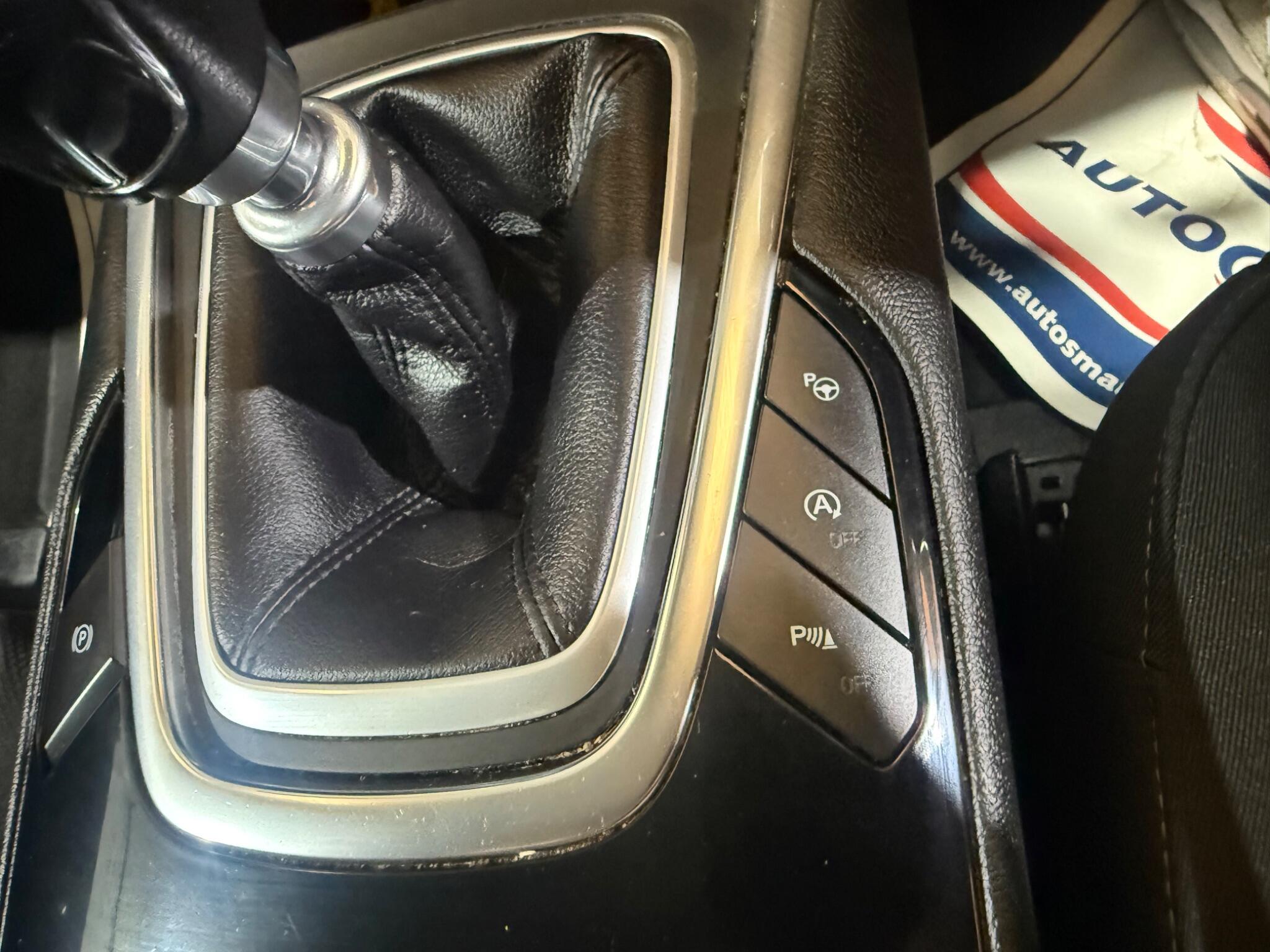 Ford S-Max view 17