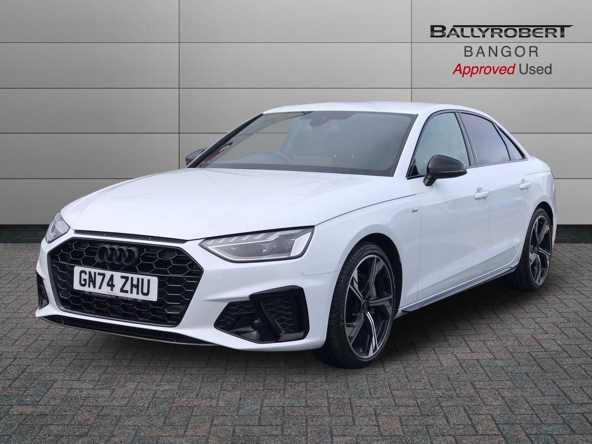 Audi A4 view 14