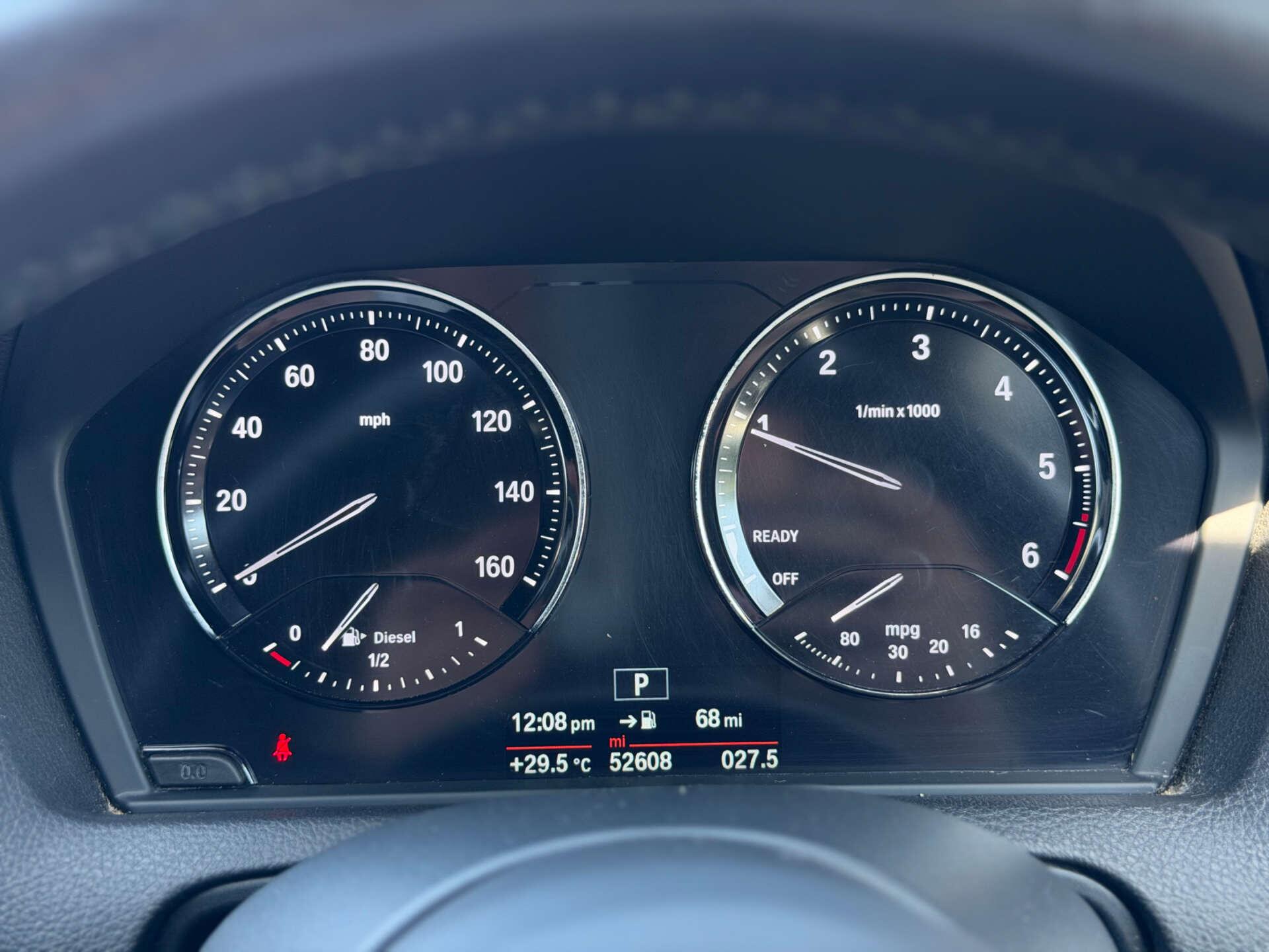 BMW 1 Series view 16