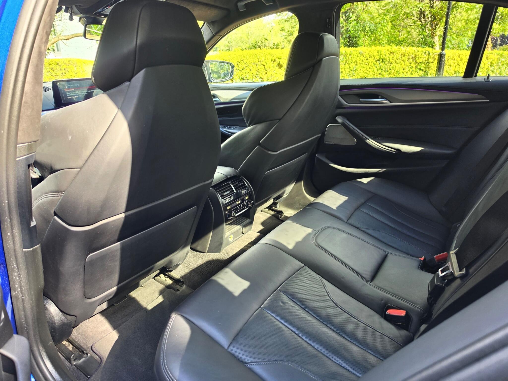 BMW M5 view 14