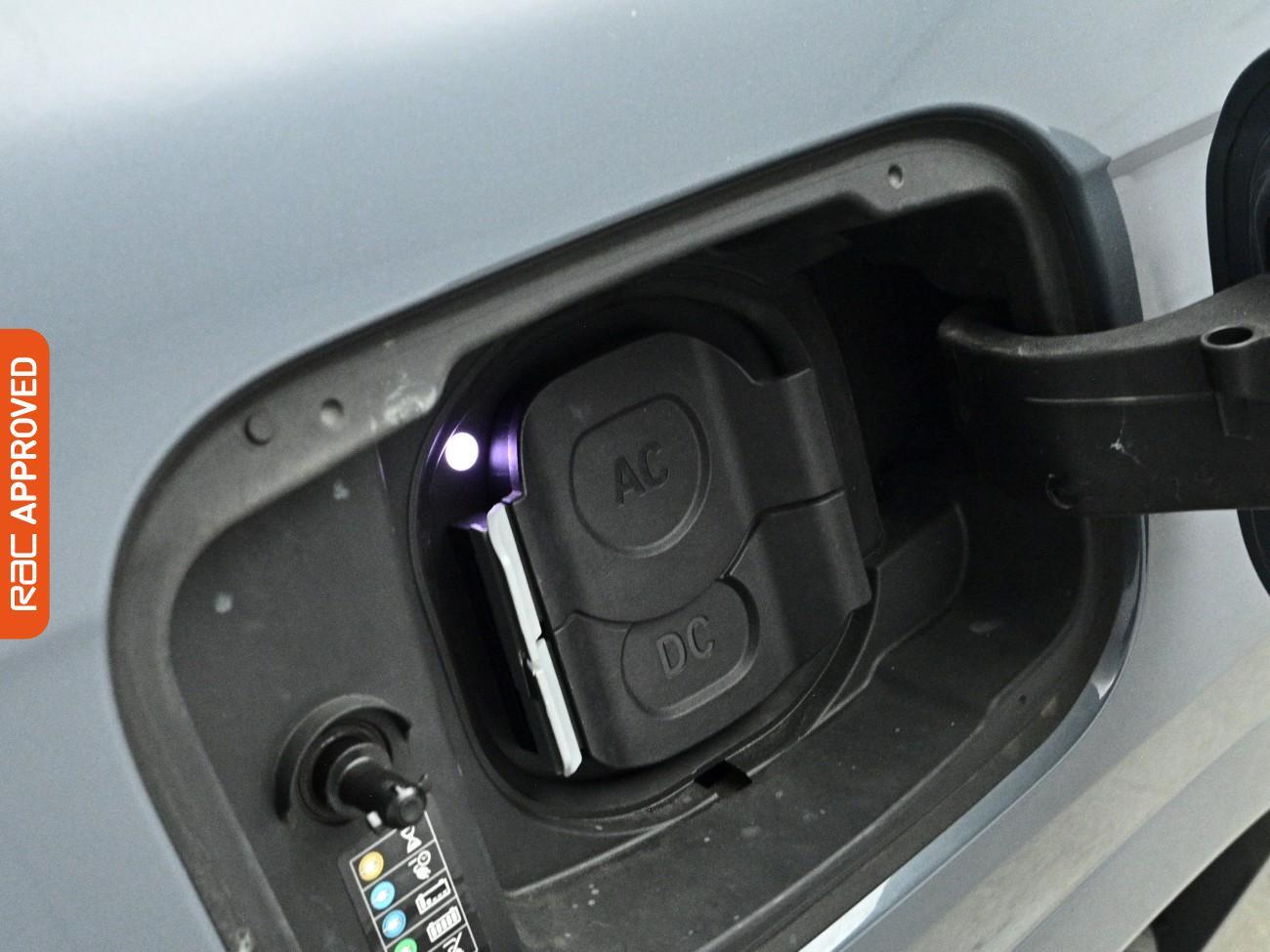 BMW Ix1 view 15