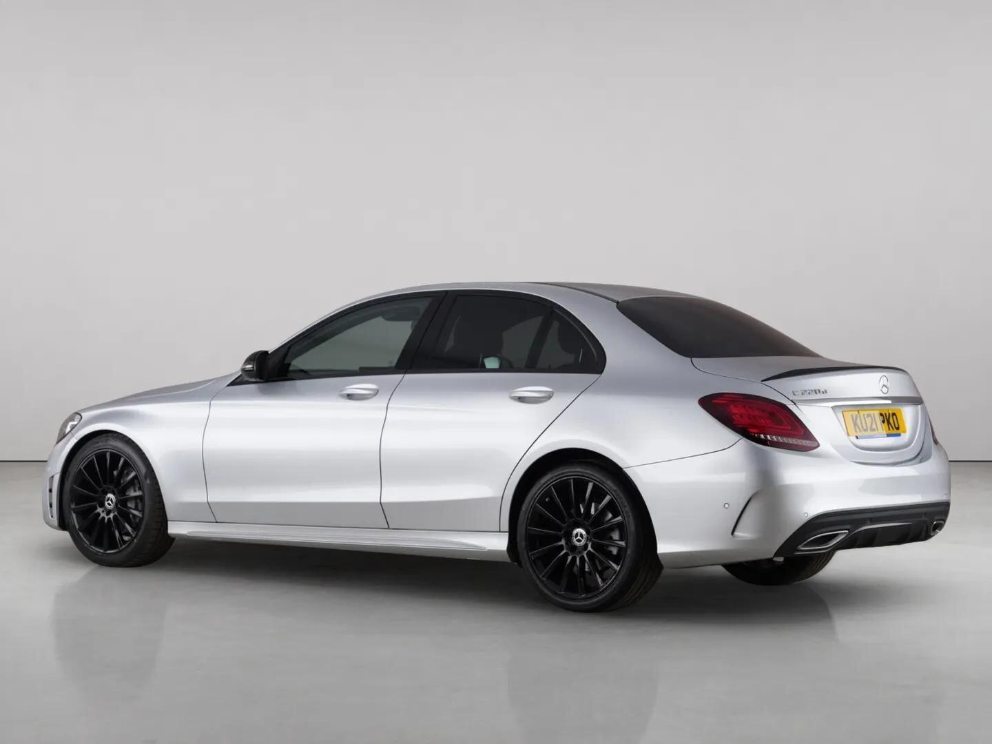 Mercedes-Benz C-Class view 6