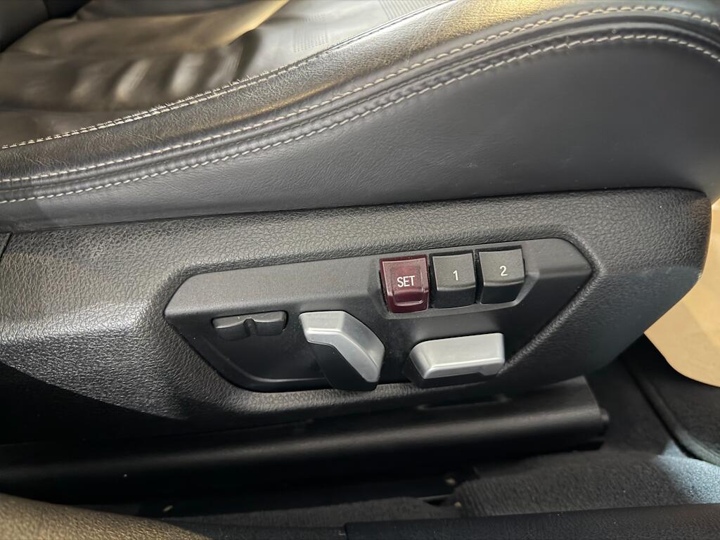 BMW 3 Series view 42