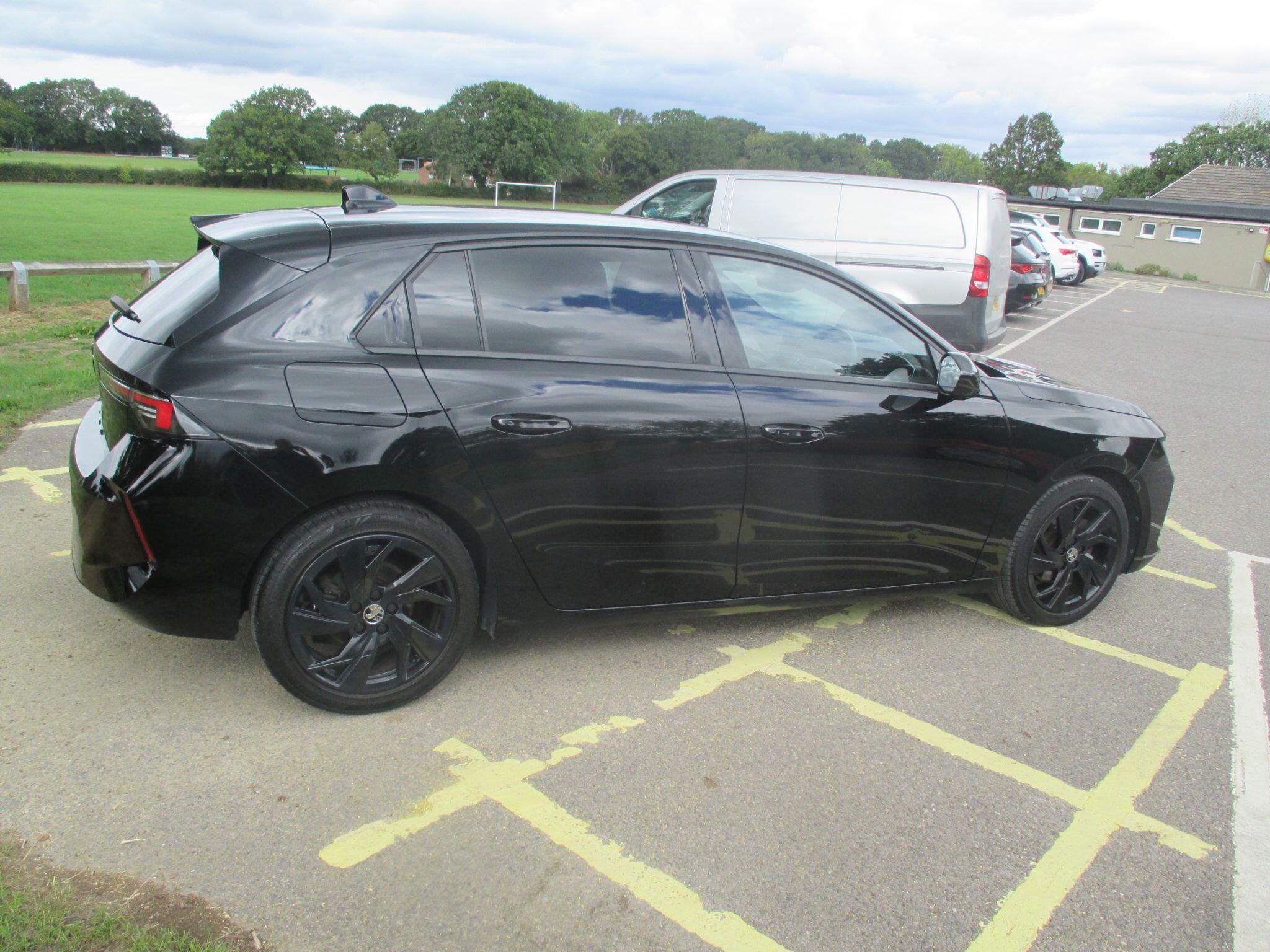 Vauxhall Astra view 11