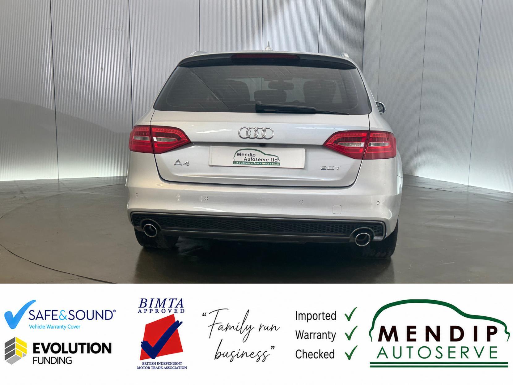 Audi A4 Avant view 17