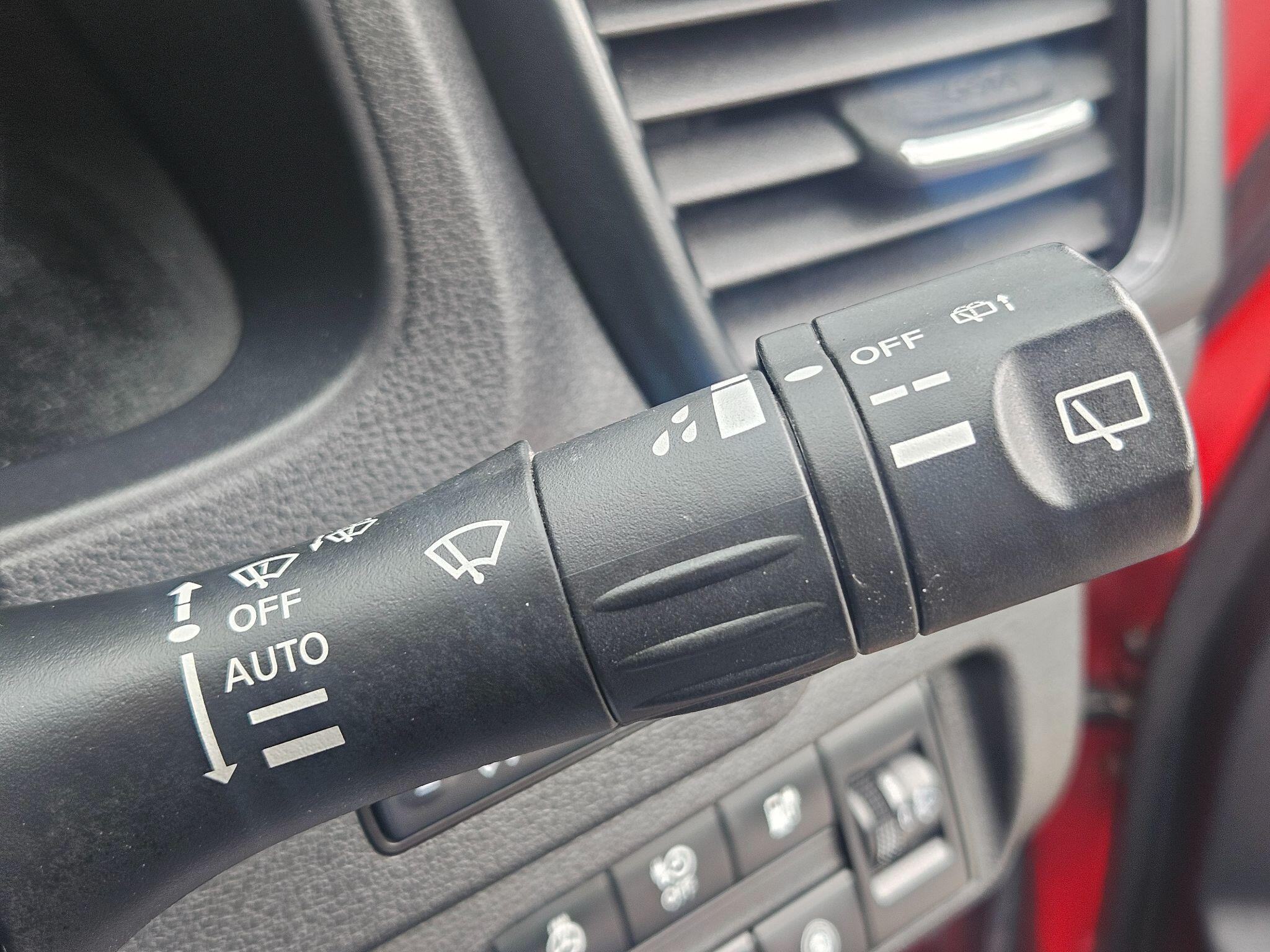 2022 Nissan Leaf image 41