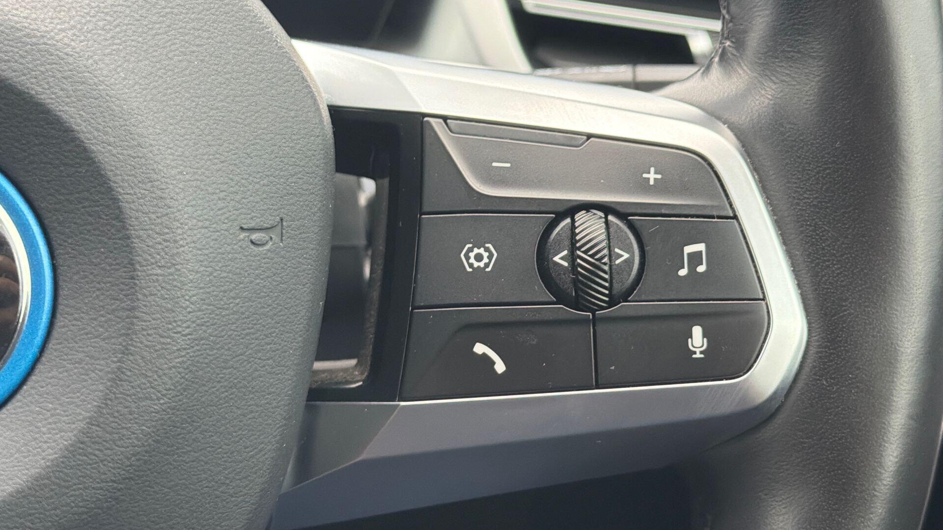 BMW iX1 view 19