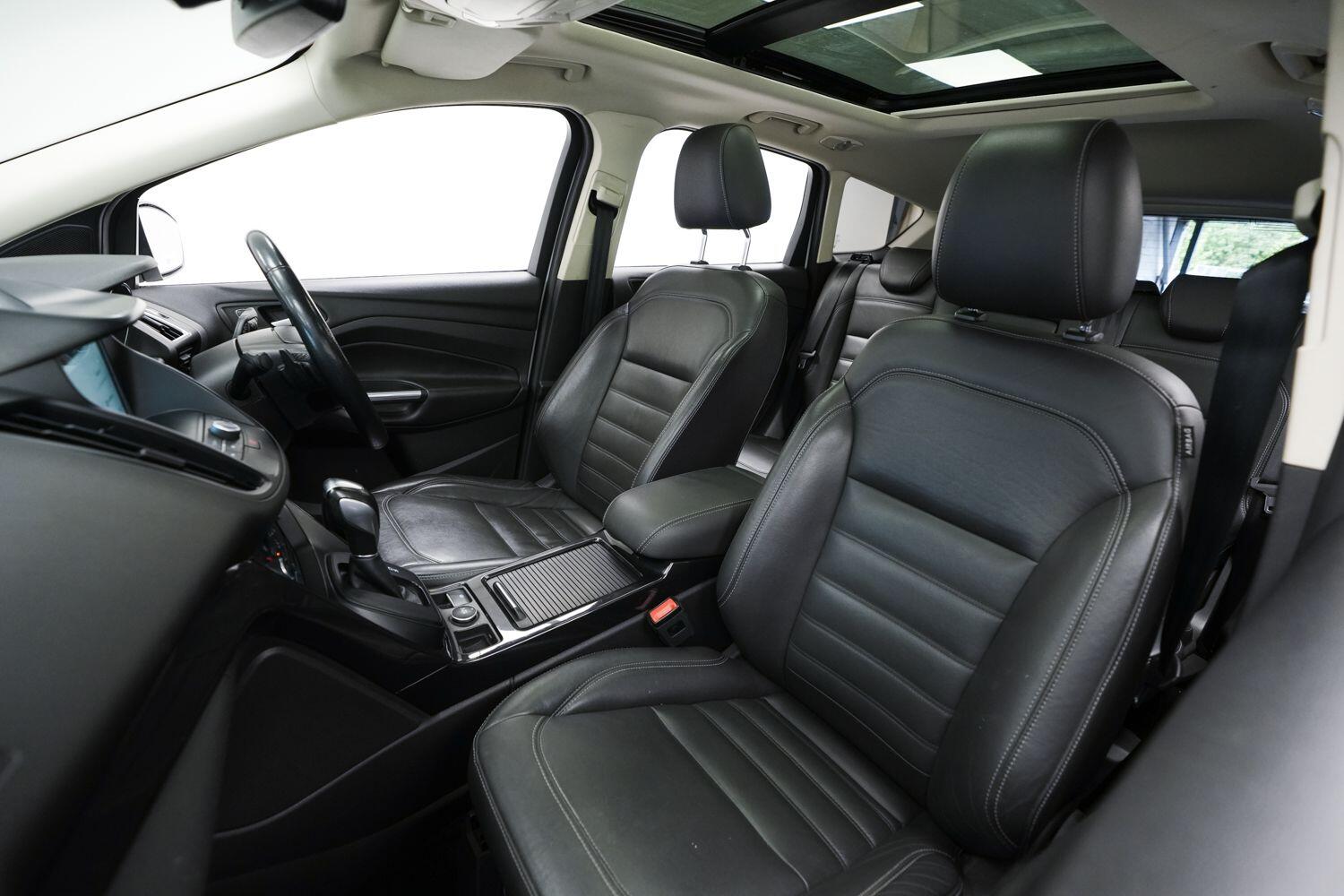 Ford Kuga view 26